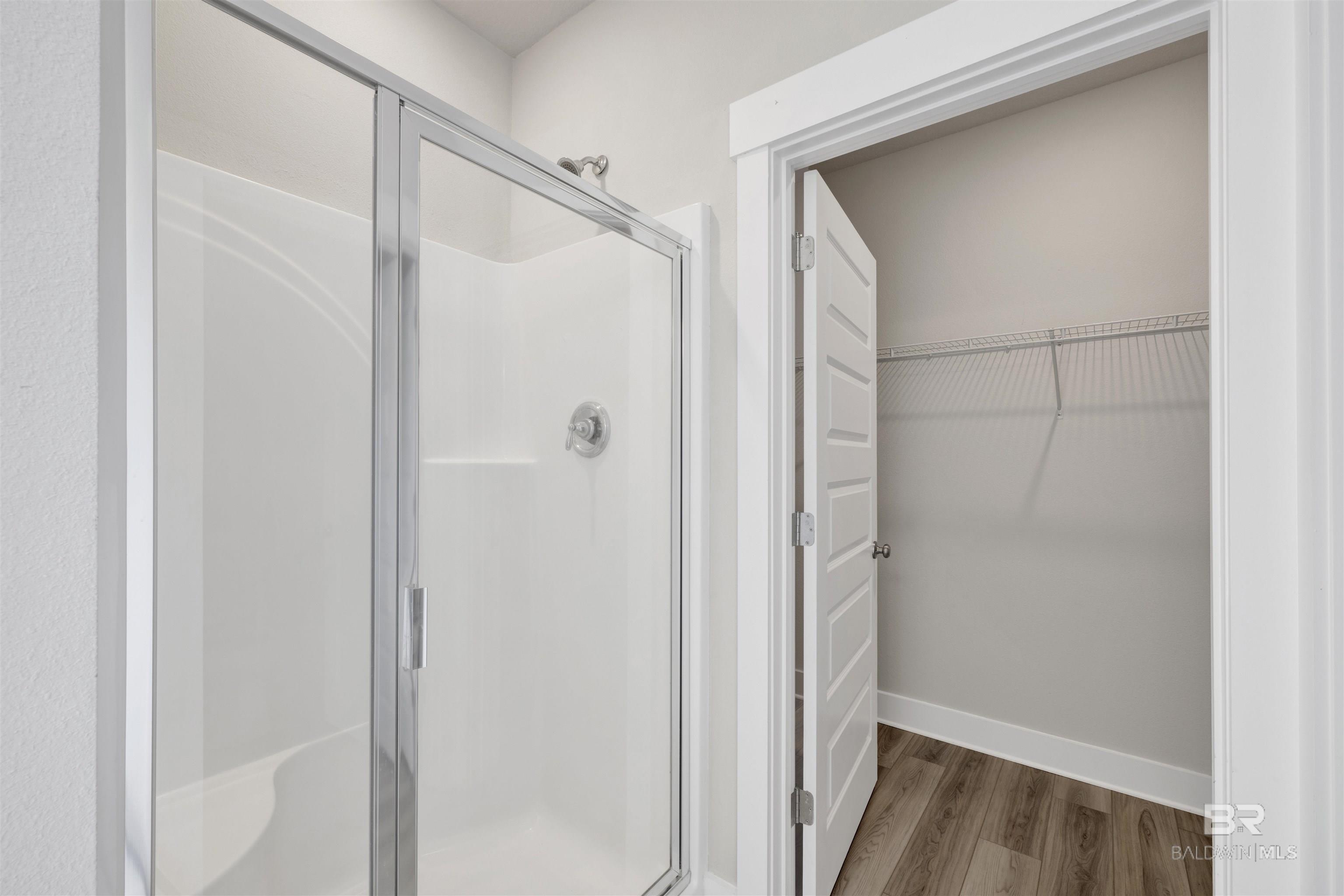 https://zimg.paragon.ice.com/ParagonImages/Property/PG/BCAR/396013/18/0/0/bea4fcc1c51c7d9a7a2f4b9752da72a8/7/a0b5293703257ccef5c09dda97027425/396013-129b5be8-c434-4f41-b365-e835aa23b684.JPG