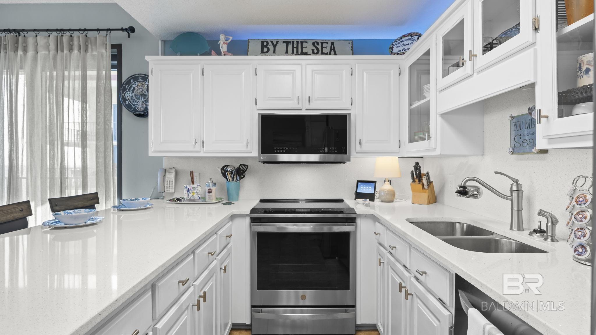 https://zimg.paragon.ice.com/ParagonImages/Property/PG/BCAR/396034/7/0/0/72aa51888ad80c6243aecde5c0b5b646/7/72909198871b31b52ba77e6c495ab456/396034-F3303BEB-3ED7-453D-8B20-ADE8CDAB0DE8.JPG