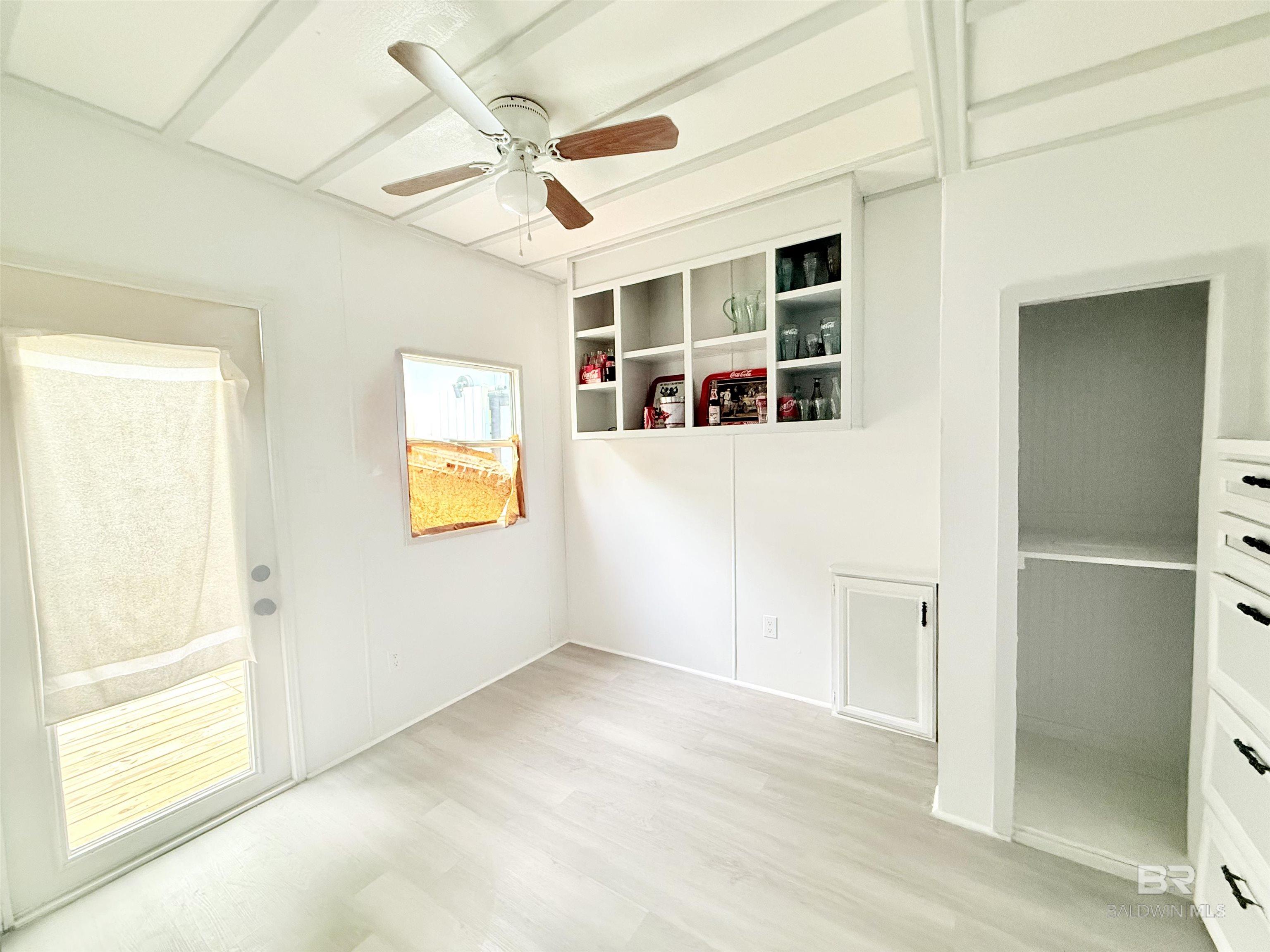 https://zimg.paragon.ice.com/ParagonImages/Property/PG/BCAR/396035/12/0/0/8bce9a3e7cb11d17896370023be07598/7/f602afb574c69b8933564f4e16ca7999/396035-e70704a5-6c50-421e-8b06-385c5f2739f5.JPG