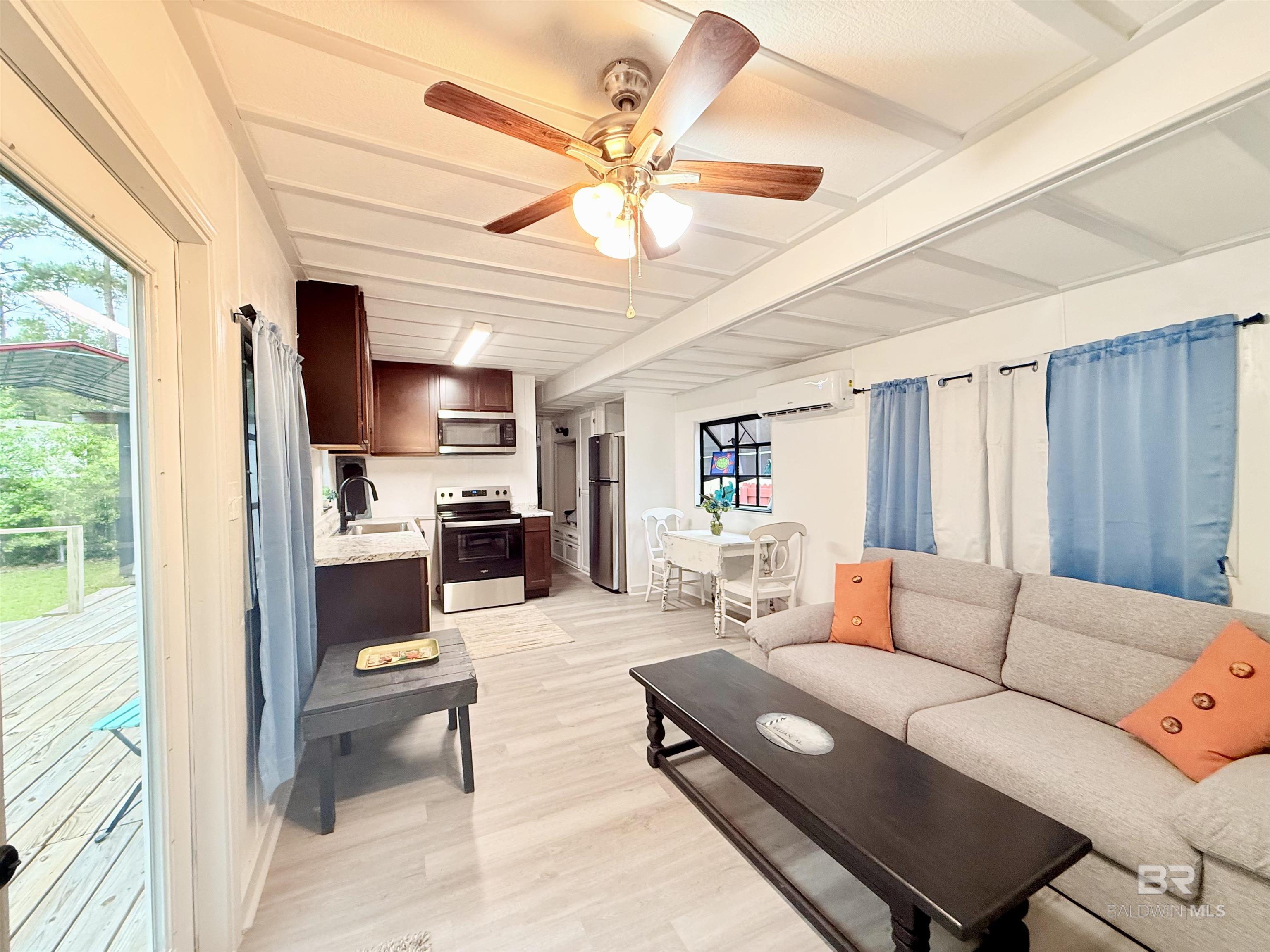 https://zimg.paragon.ice.com/ParagonImages/Property/PG/BCAR/396035/8/0/0/b55d1550f70d7eaef15eba8ce9841c84/7/f602afb574c69b8933564f4e16ca7999/396035-eca1fc8d-2d35-4f28-aed4-74e476780fc0.JPG