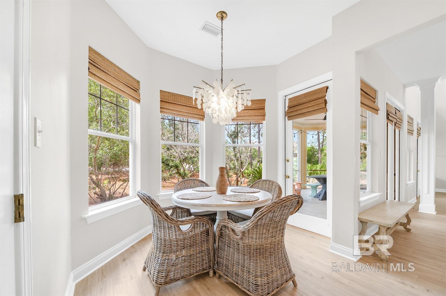 https://zimg.paragon.ice.com/ParagonImages/Property/PG/BCAR/396049/18/0/0/a3bc0112cf6e5a8693163196b56d0ce5/7/27d4451149cd227265302db70d903f23/396049-0FD4D8D3-9500-4E4E-A7CF-B05F218465B3.JPG
