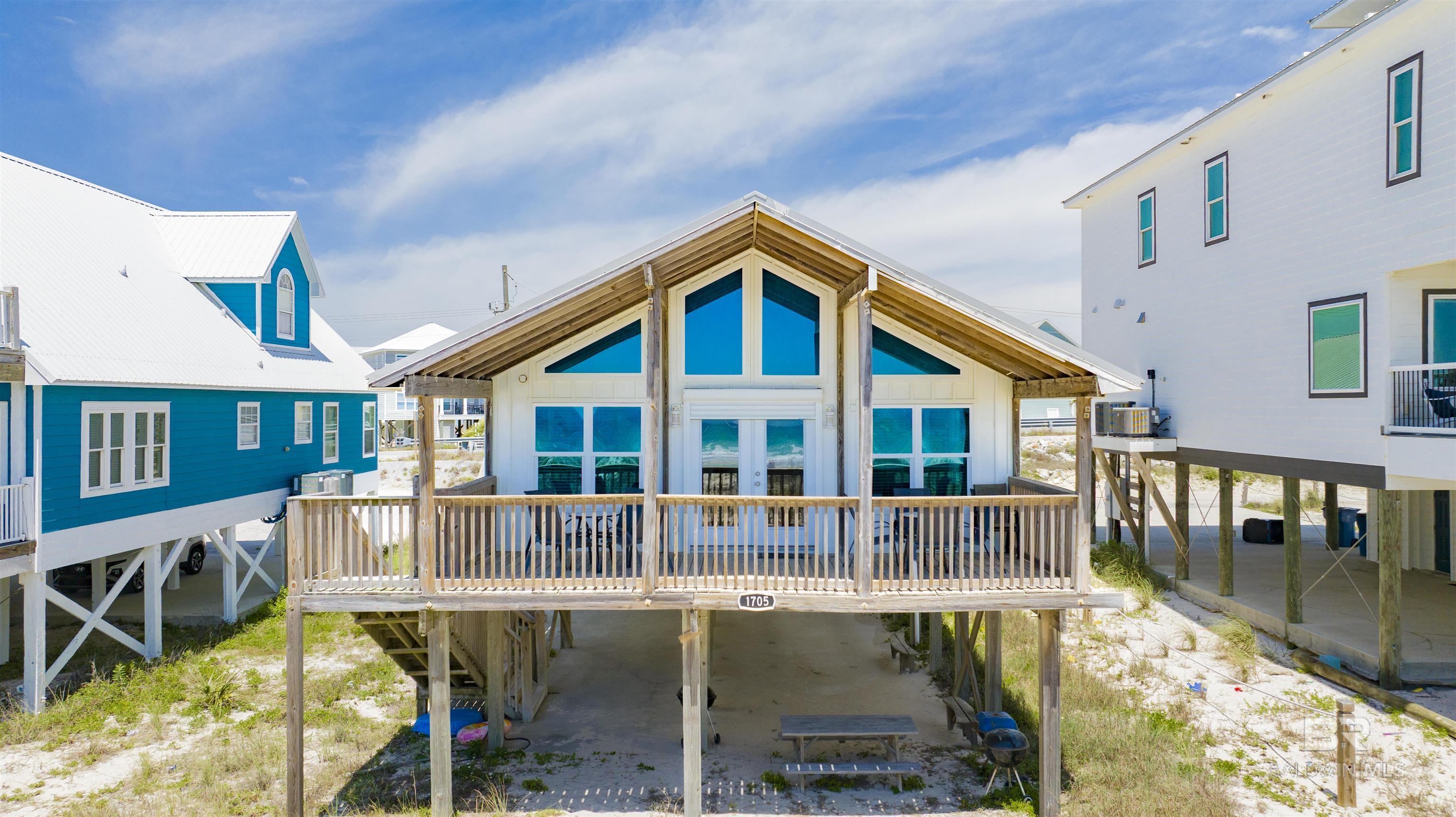 Gulf Shores Elementary School - Homes for Sale