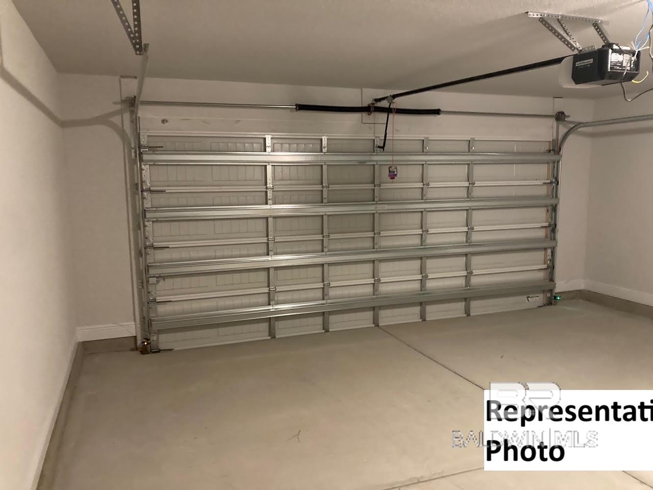 https://zimg.paragon.ice.com/ParagonImages/Property/PG/BCAR/396081/26/0/0/22897df70deecc52c92a16930648a9ef/7/f717d13c5a1925ba92bb8c92e1c8f5de/396081-bdcbf24c-a99c-4469-b0af-7dd6902f0c17.JPG