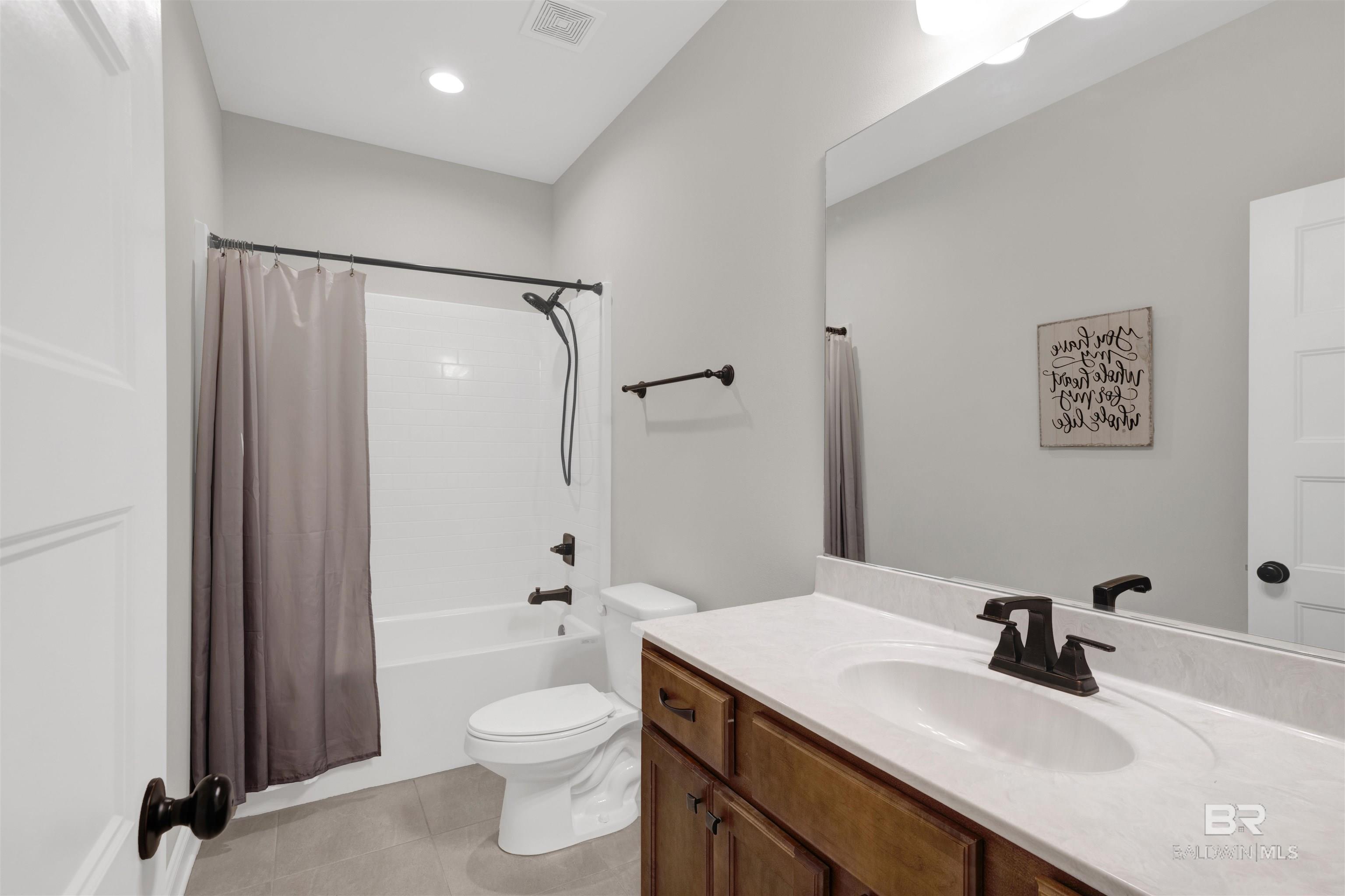 396085 | Photo 28