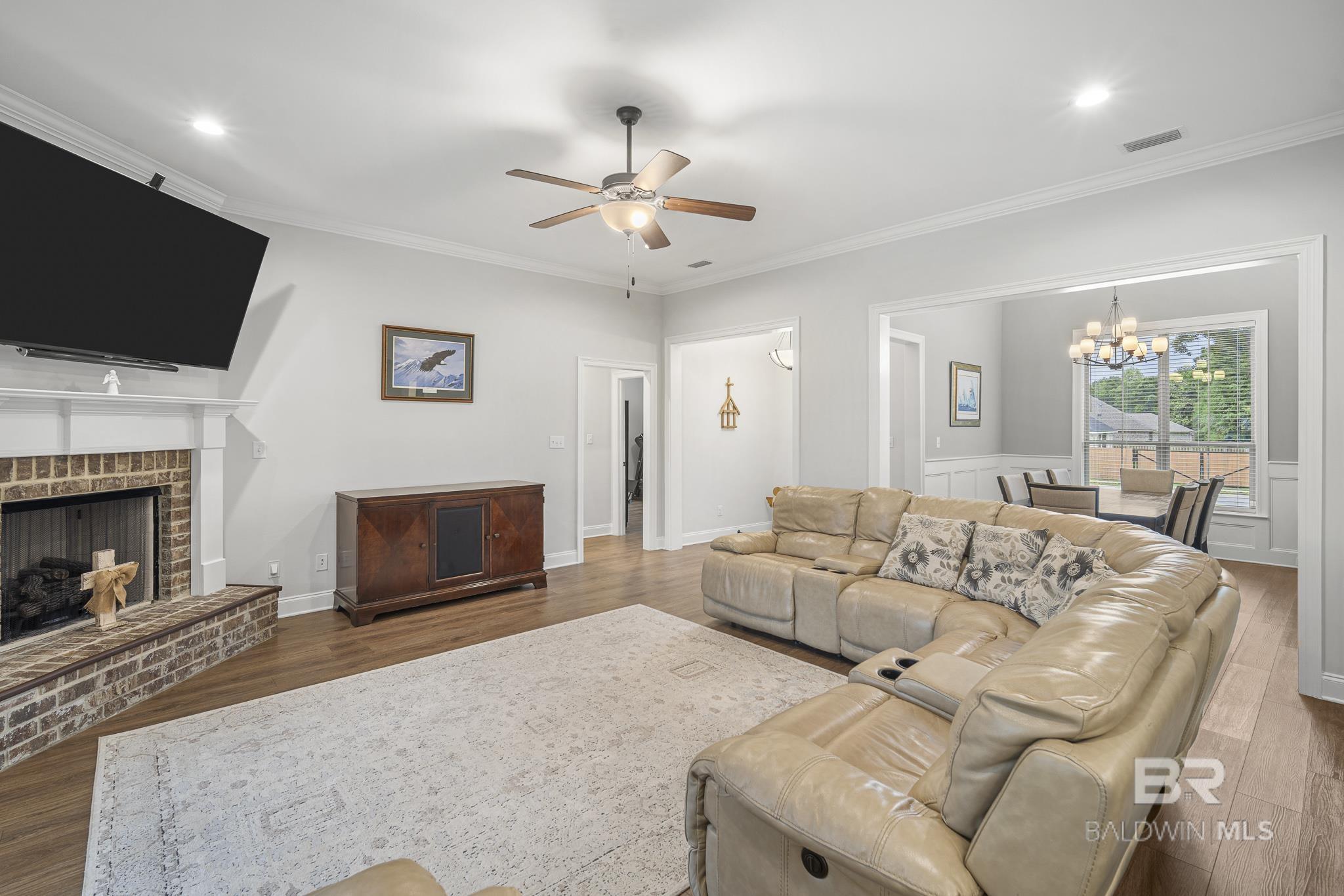 396085 | Photo 8
