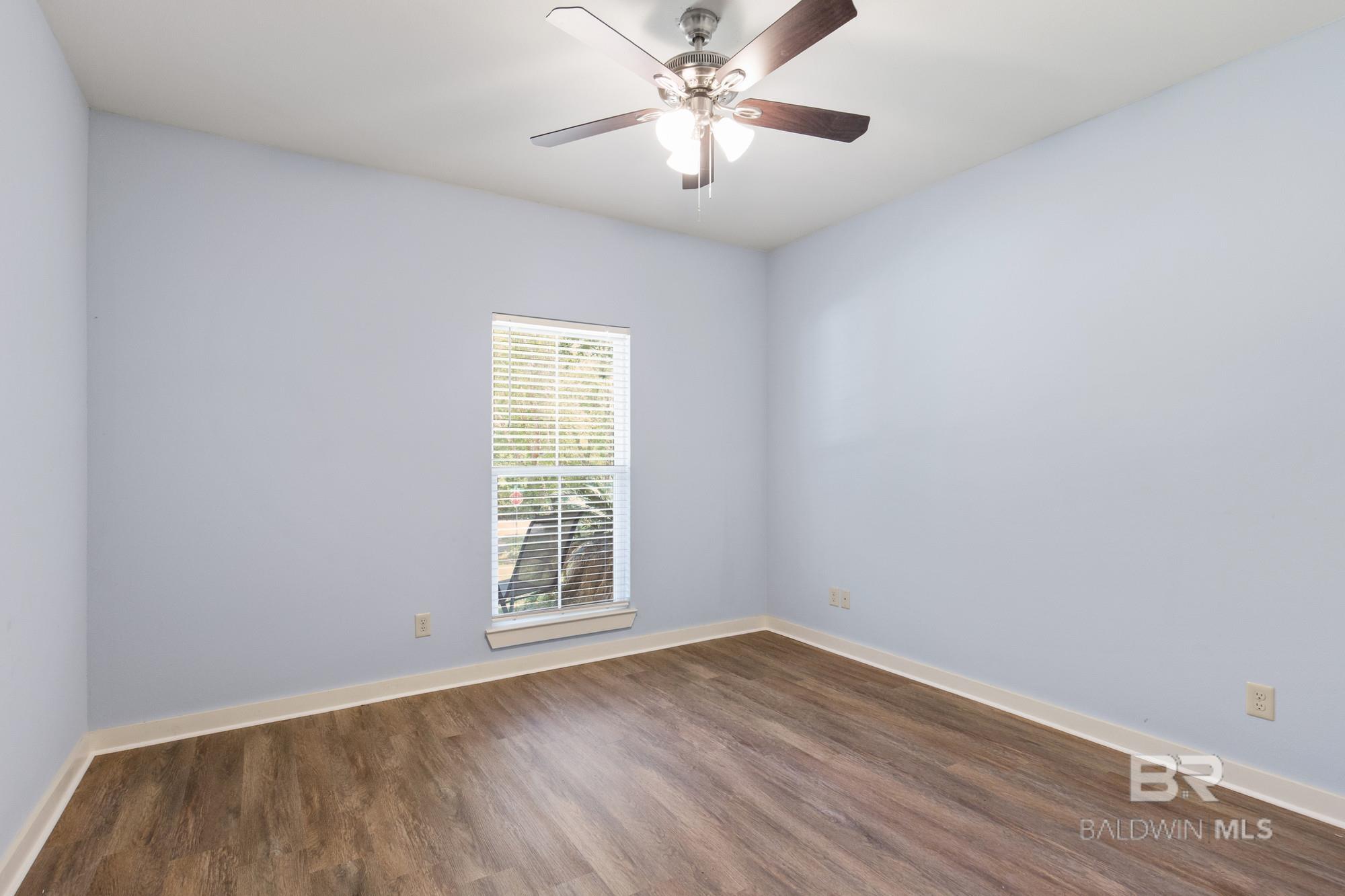 396093 | Photo 17
