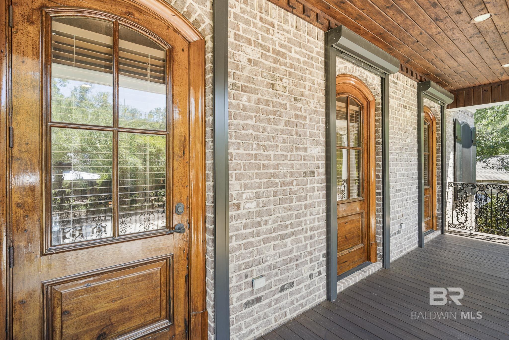 https://zimg.paragon.ice.com/ParagonImages/Property/PG/BCAR/396103/39/0/0/42ba8d2fd9d1e75c140aea65c74b95e5/7/41da0cfc536c3341bafbea518381d856/396103-0b9f1f1a-4348-42ab-a060-9173c27fc2ee.JPG