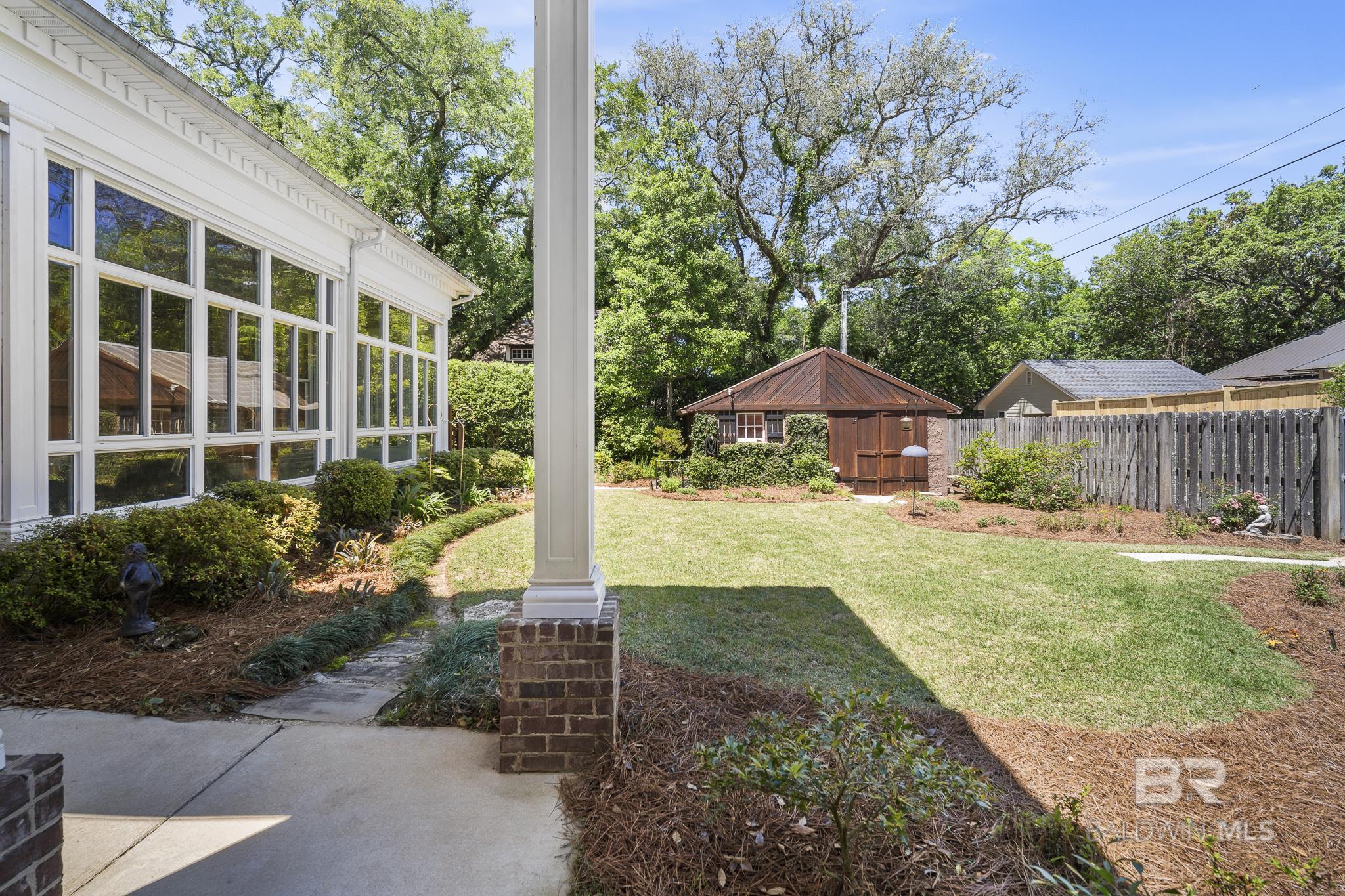 https://zimg.paragon.ice.com/ParagonImages/Property/PG/BCAR/396103/46/0/0/81062373e4ef3bbde358e2b87d5c0070/7/41da0cfc536c3341bafbea518381d856/396103-be517efe-42a9-485a-8b25-ac45fa2713b0.JPG