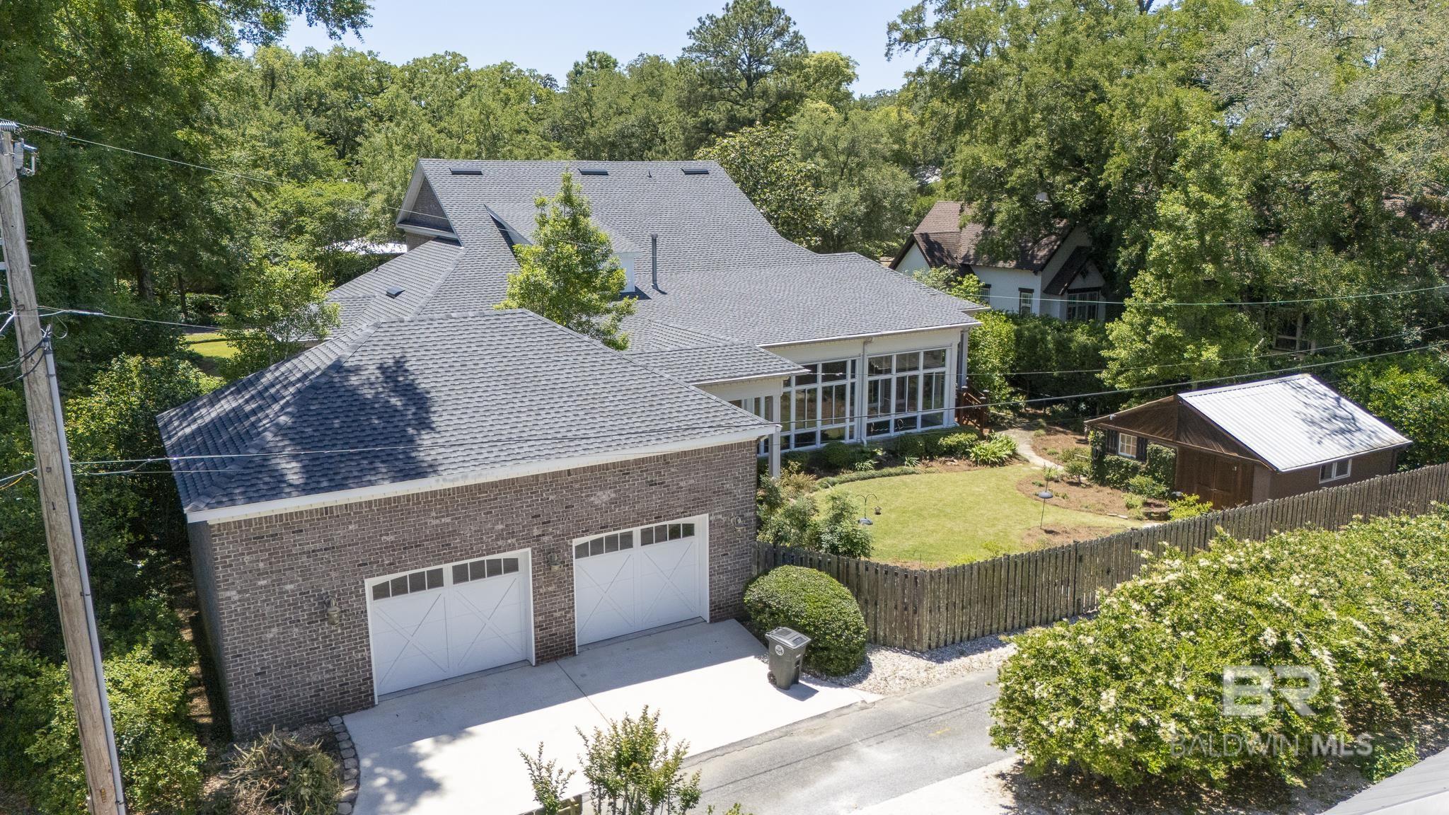 https://zimg.paragon.ice.com/ParagonImages/Property/PG/BCAR/396103/59/0/0/7ebc6aaf847e41d36404198cece0ce6f/7/41da0cfc536c3341bafbea518381d856/396103-aabc9e94-8889-4e95-9113-1949b114e513.JPG