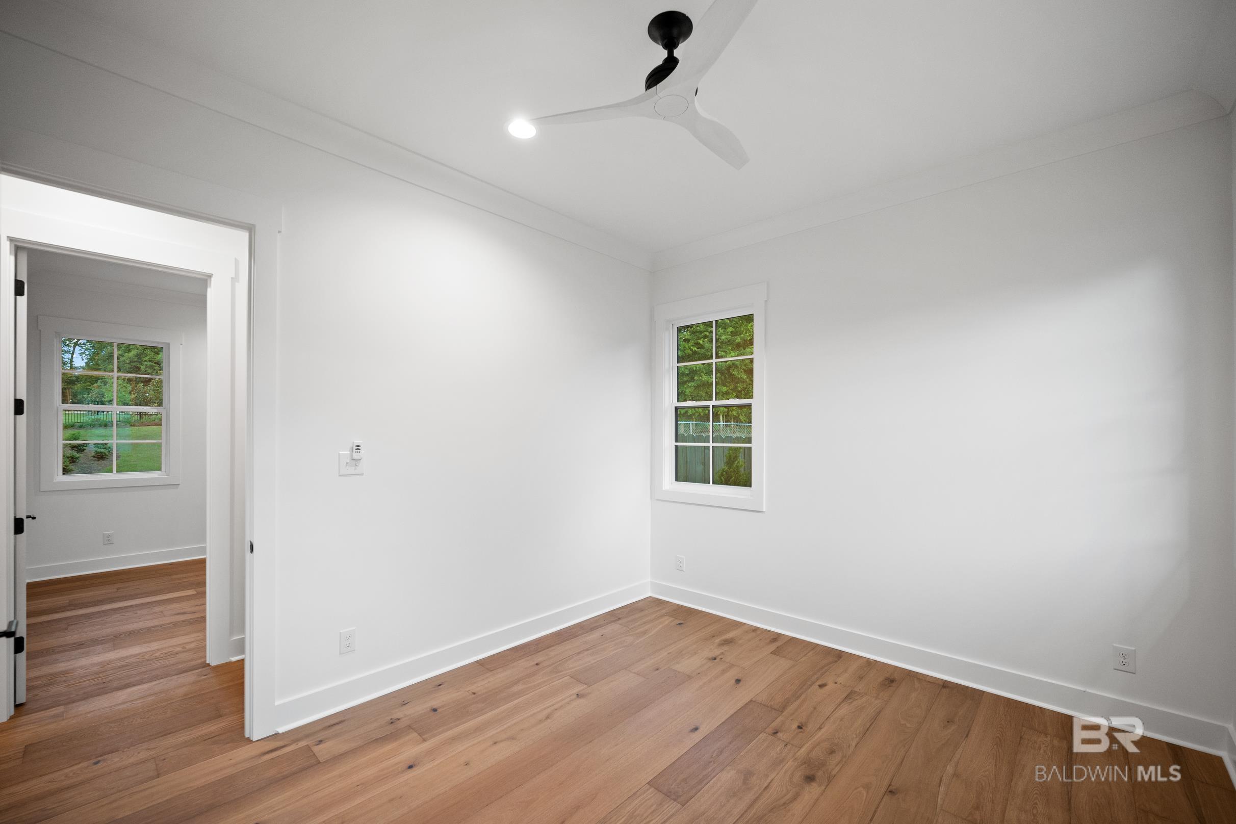 396111 | Photo 21