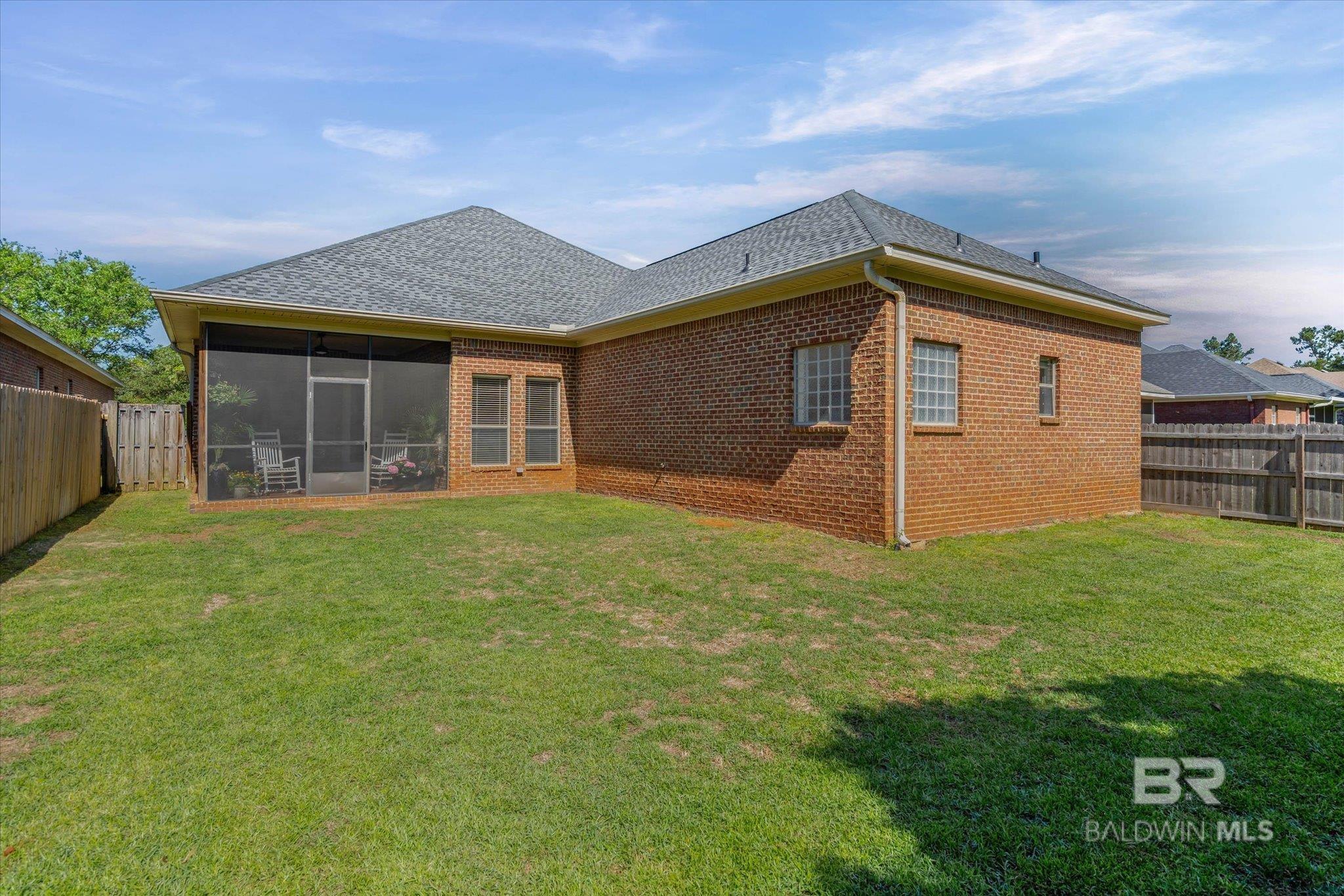https://zimg.paragon.ice.com/ParagonImages/Property/PG/BCAR/396118/22/0/0/a63f7fce4e51c0220b95168c3e8410ea/7/8ea8e8fb99d2c3d35e0c736d2b77a0b2/396118-a4666aaa-37d4-43de-b585-83d129f8572c.JPG