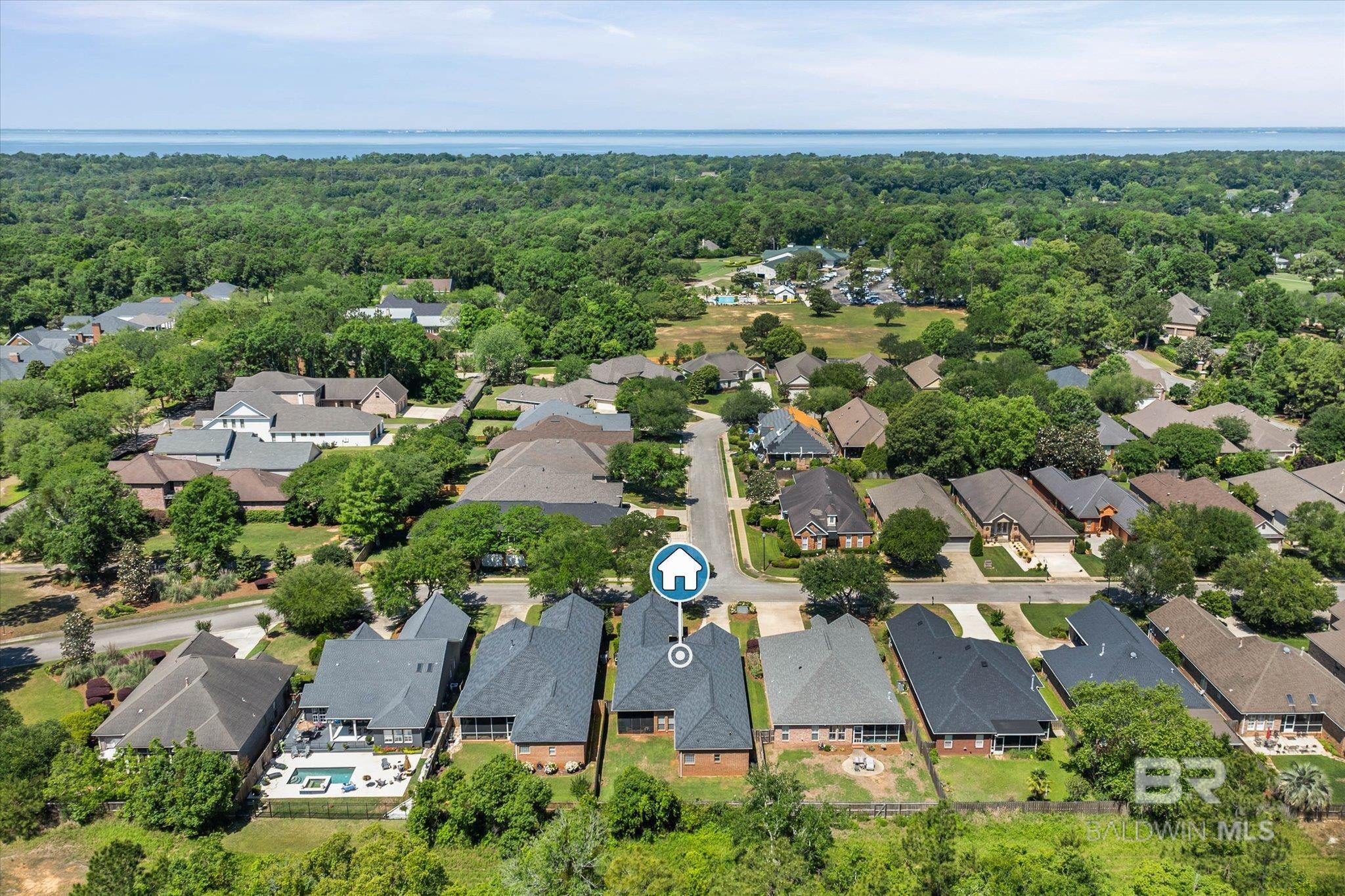 https://zimg.paragon.ice.com/ParagonImages/Property/PG/BCAR/396118/25/0/0/d0c20d9bc7b823a93a2411586f30bc7a/7/8ea8e8fb99d2c3d35e0c736d2b77a0b2/396118-01fef2e5-ee1a-48ff-8fec-39f49ae2a9f2.JPG