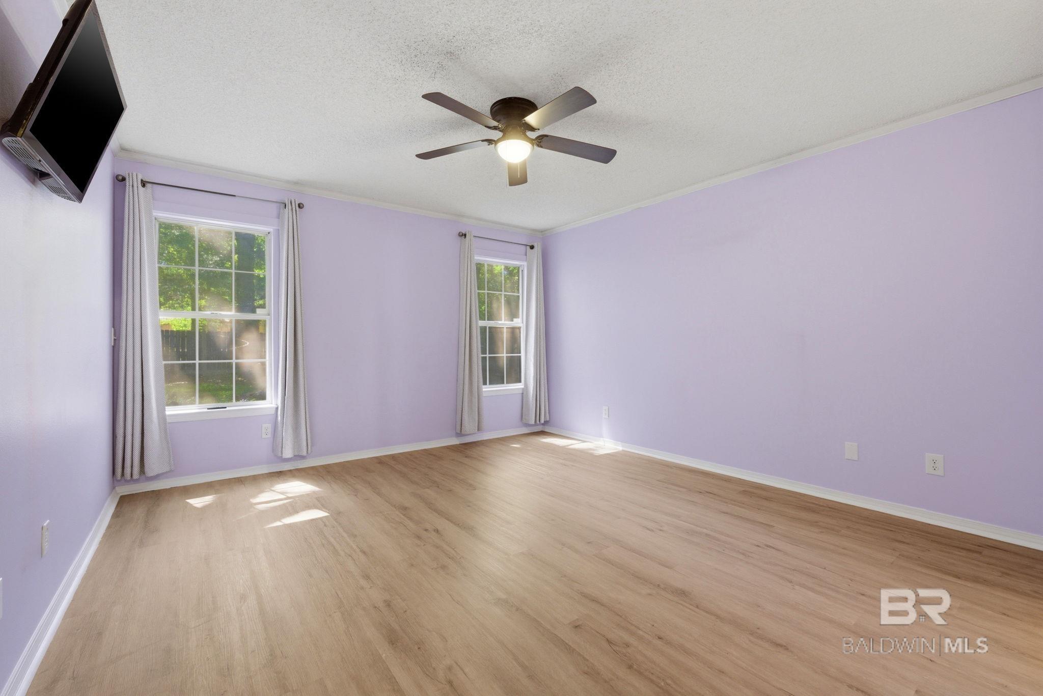 https://zimg.paragon.ice.com/ParagonImages/Property/PG/BCAR/396127/18/0/0/01298147815e754785ae63f48c249ab3/7/da4d3245f70af51a00a50bf180e2a820/396127-a482936c-bb69-45a8-85b8-c4162172c9fd.JPG