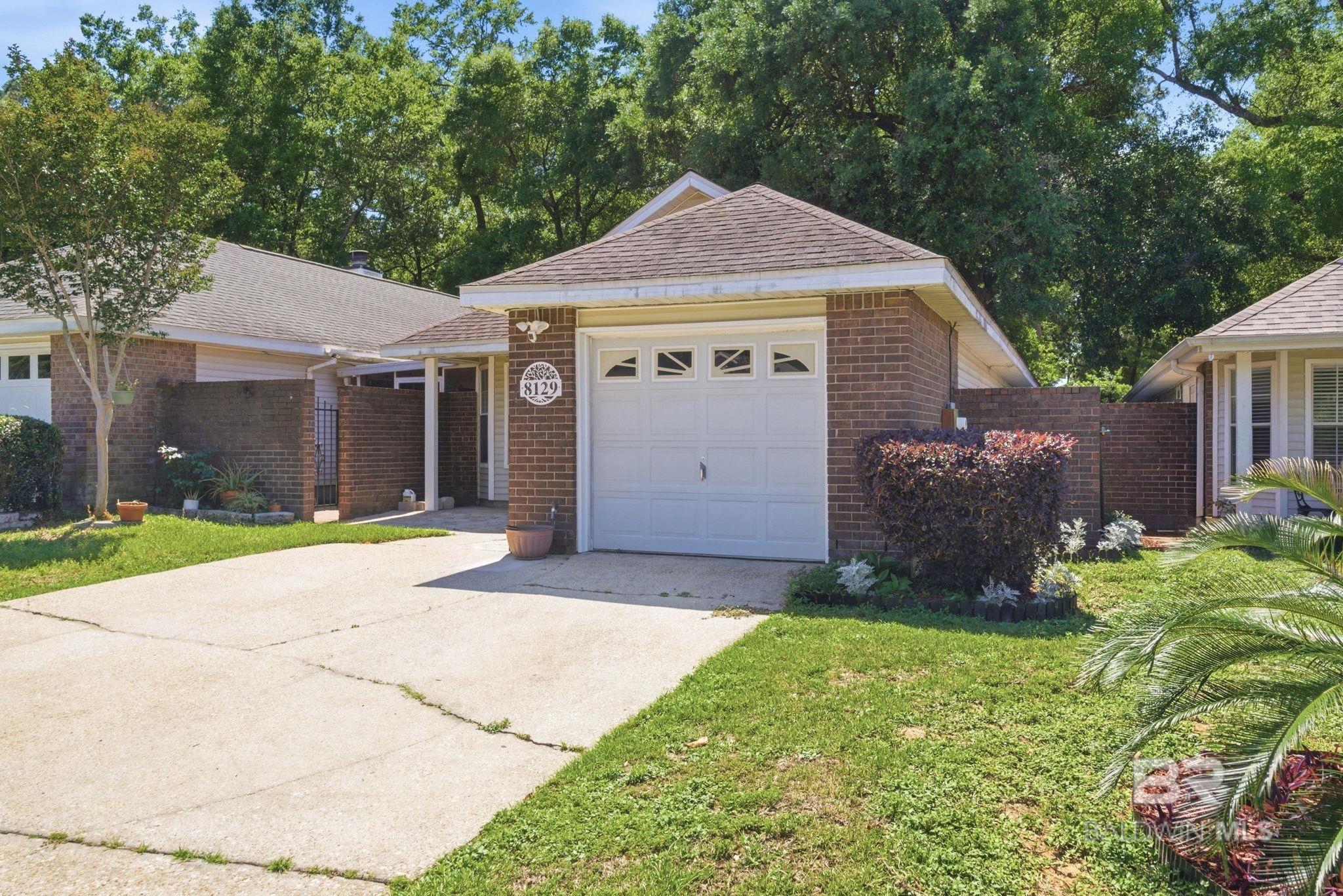 https://zimg.paragon.ice.com/ParagonImages/Property/PG/BCAR/396127/2/0/0/78b09eb51718ff156d94f19e062c52b8/7/da4d3245f70af51a00a50bf180e2a820/396127-2a61c128-b712-4eb1-8050-5b91d57165c8.JPG