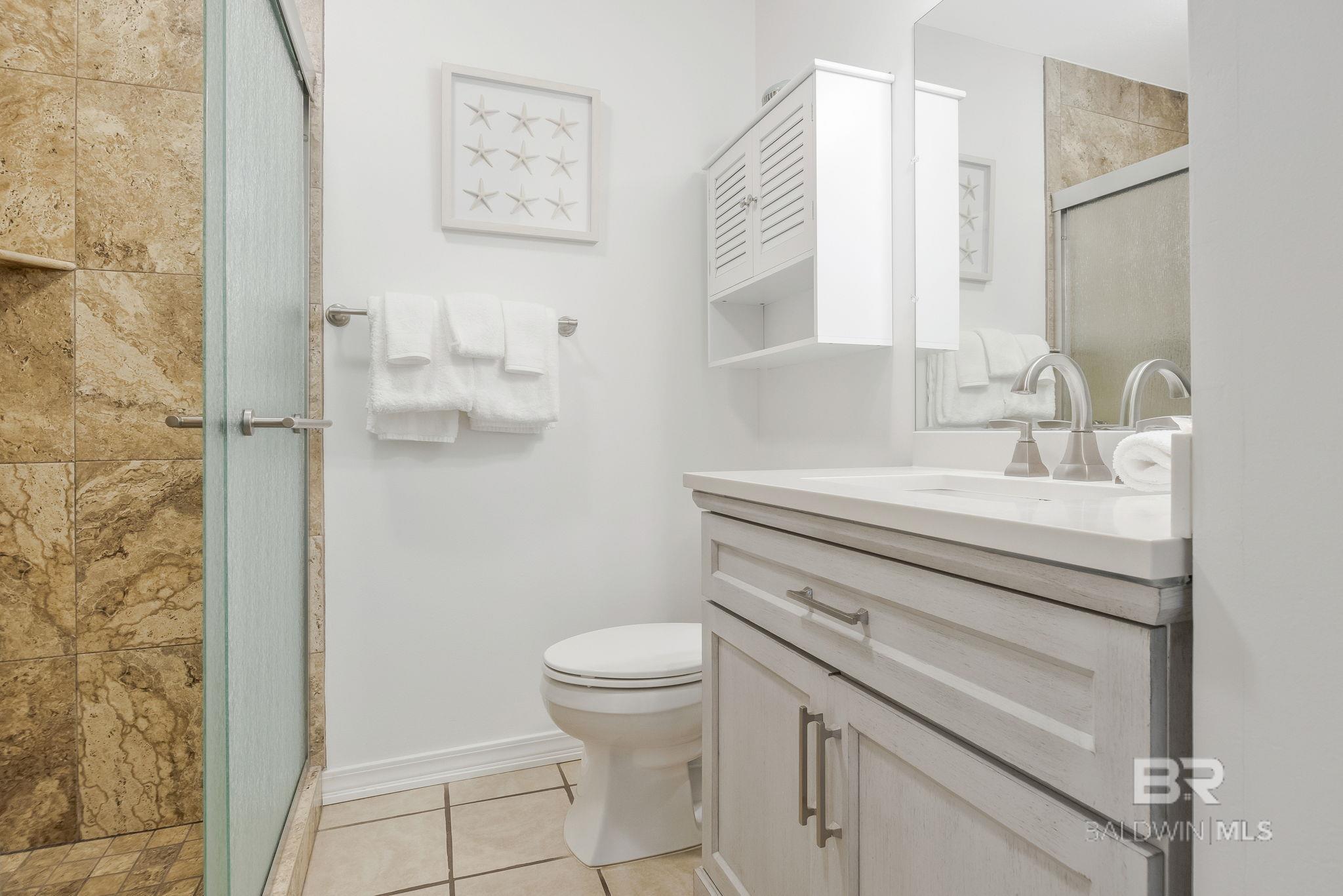 https://zimg.paragon.ice.com/ParagonImages/Property/PG/BCAR/396128/28/0/0/e2fdae7e7455d0e8baef2041d7e8aa65/7/70af55b15c147e5f392bdf3939293970/396128-cb3f9ff1-a0c6-46a3-9e97-dc34842fb6fd.JPG