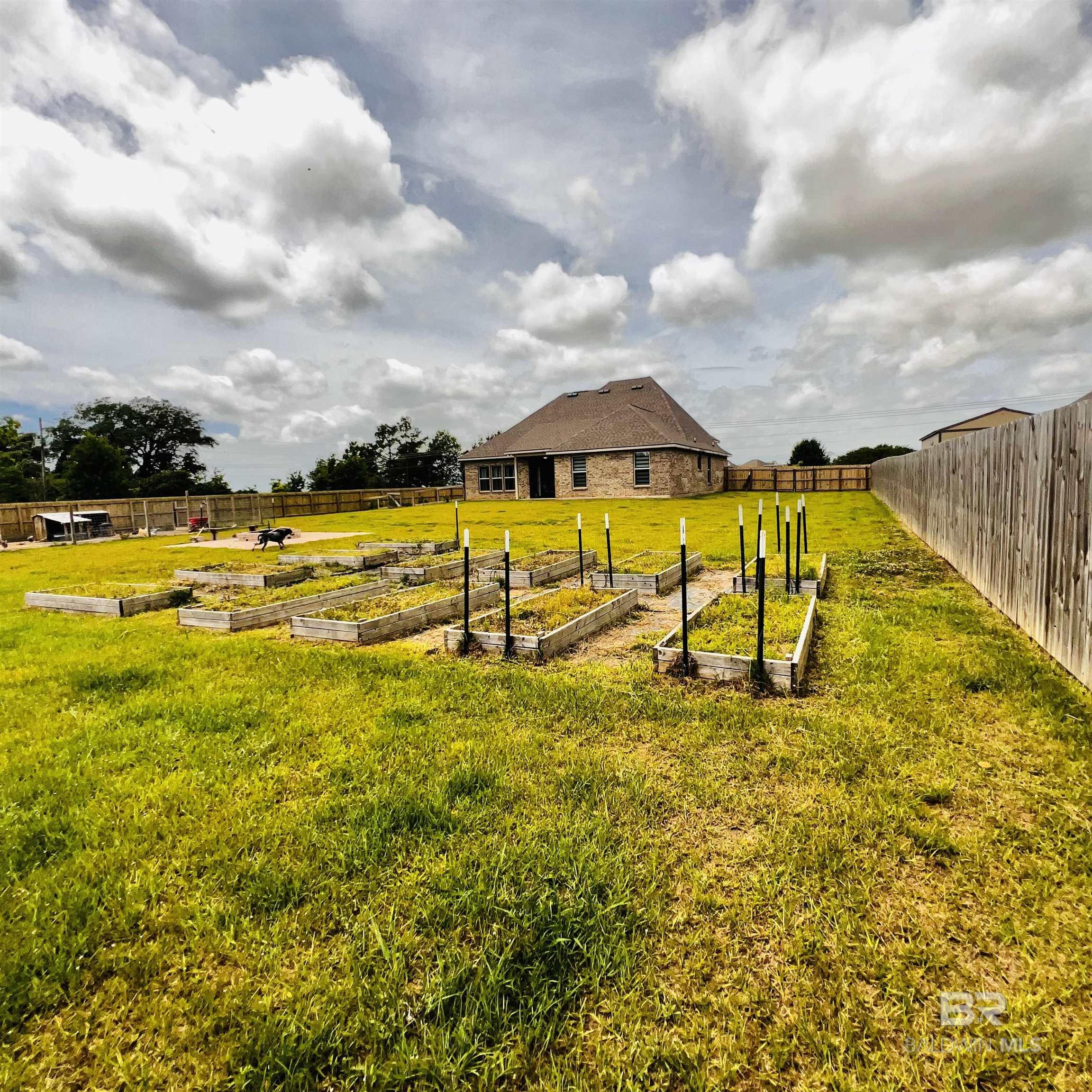 https://zimg.paragon.ice.com/ParagonImages/Property/PG/BCAR/396132/11/0/0/322978efe0085581114e15748e9320ca/7/d5ed00960a9967c80ddfe19eed8aaf8c/396132-311b5e62-1b52-46f5-a38d-d83c2d6a1fc2.JPG