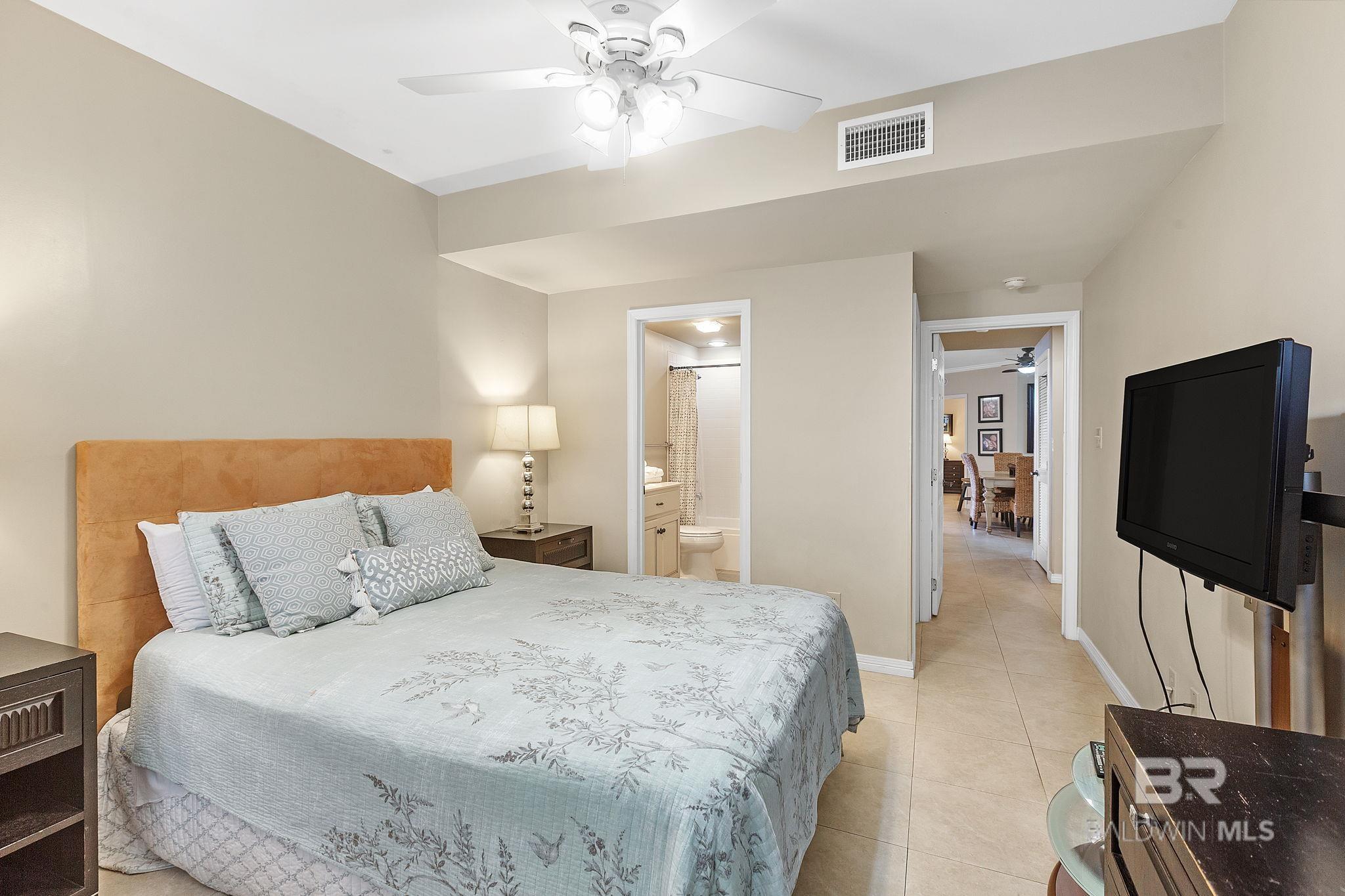 https://zimg.paragon.ice.com/ParagonImages/Property/PG/BCAR/396133/23/0/0/772a3738b98eb4d94f0ec52891cc34ba/7/c5b88af1496b68072c436a88b2373cb0/396133-3f161e87-e91a-462f-bbd1-7738b5fcf076.JPG