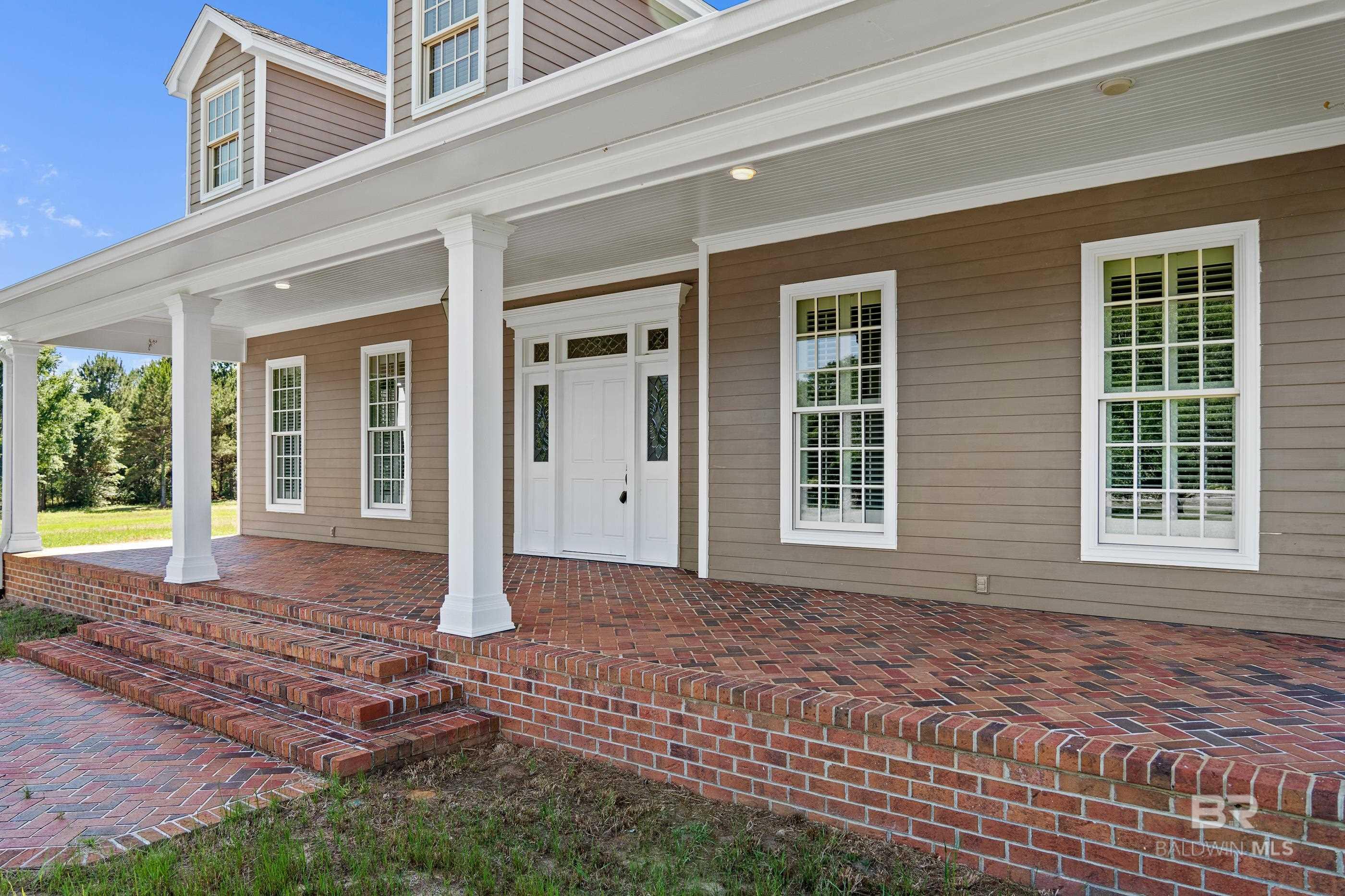 https://zimg.paragon.ice.com/ParagonImages/Property/PG/BCAR/396134/1/0/0/f81e6fab0275cc2f08e13cf5b464c79a/7/dfb3cff1a7edbc8d3dd278888d0749ad/396134-dd2c4e74-c941-4563-b85d-d271981ef24c.JPG