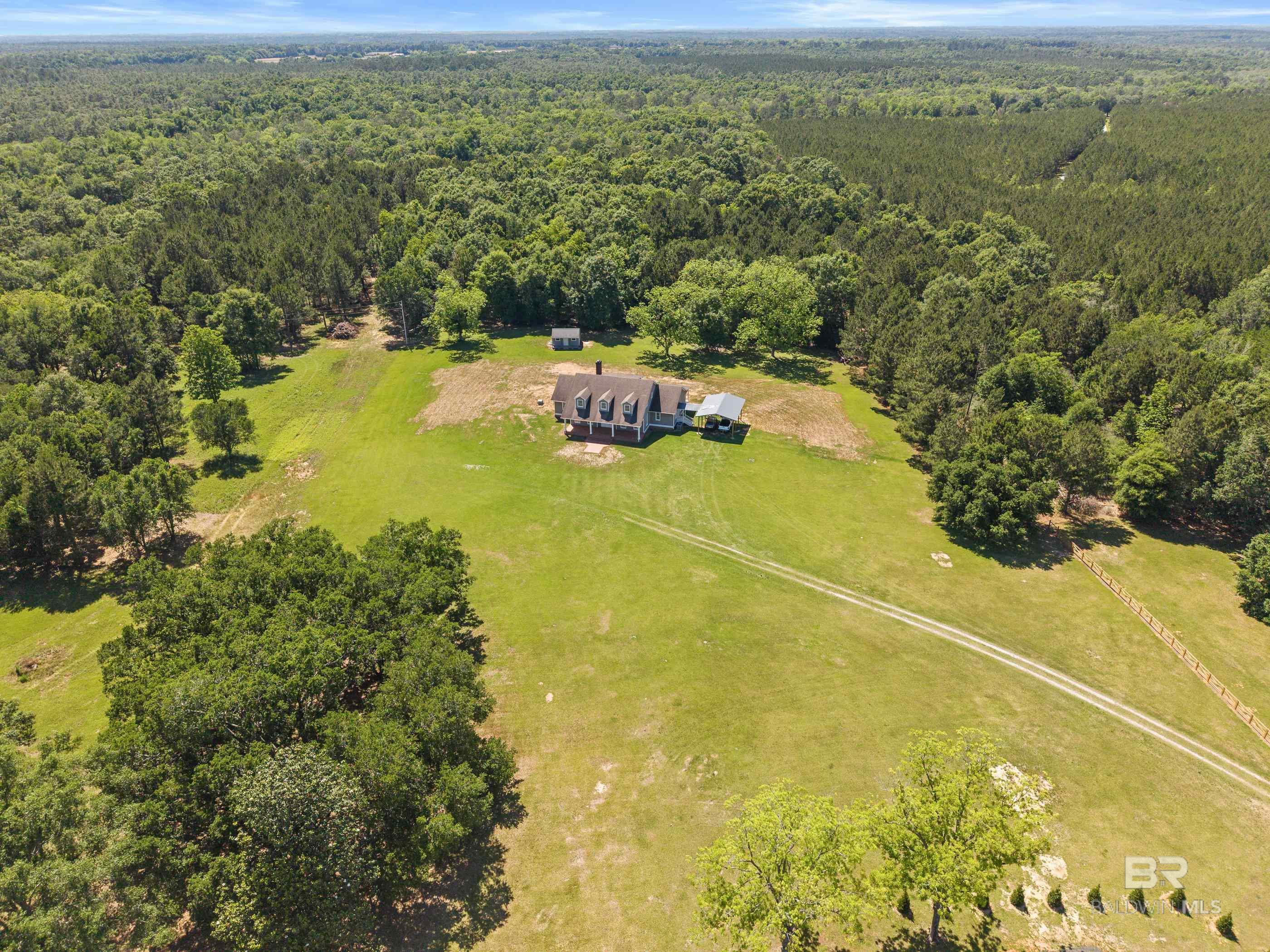 https://zimg.paragon.ice.com/ParagonImages/Property/PG/BCAR/396134/2/0/0/6365713bb19b1c679f3af5289ad06555/7/dfb3cff1a7edbc8d3dd278888d0749ad/396134-d2e9df7b-8a00-4ed6-b089-4b8cb857d8ce.JPG