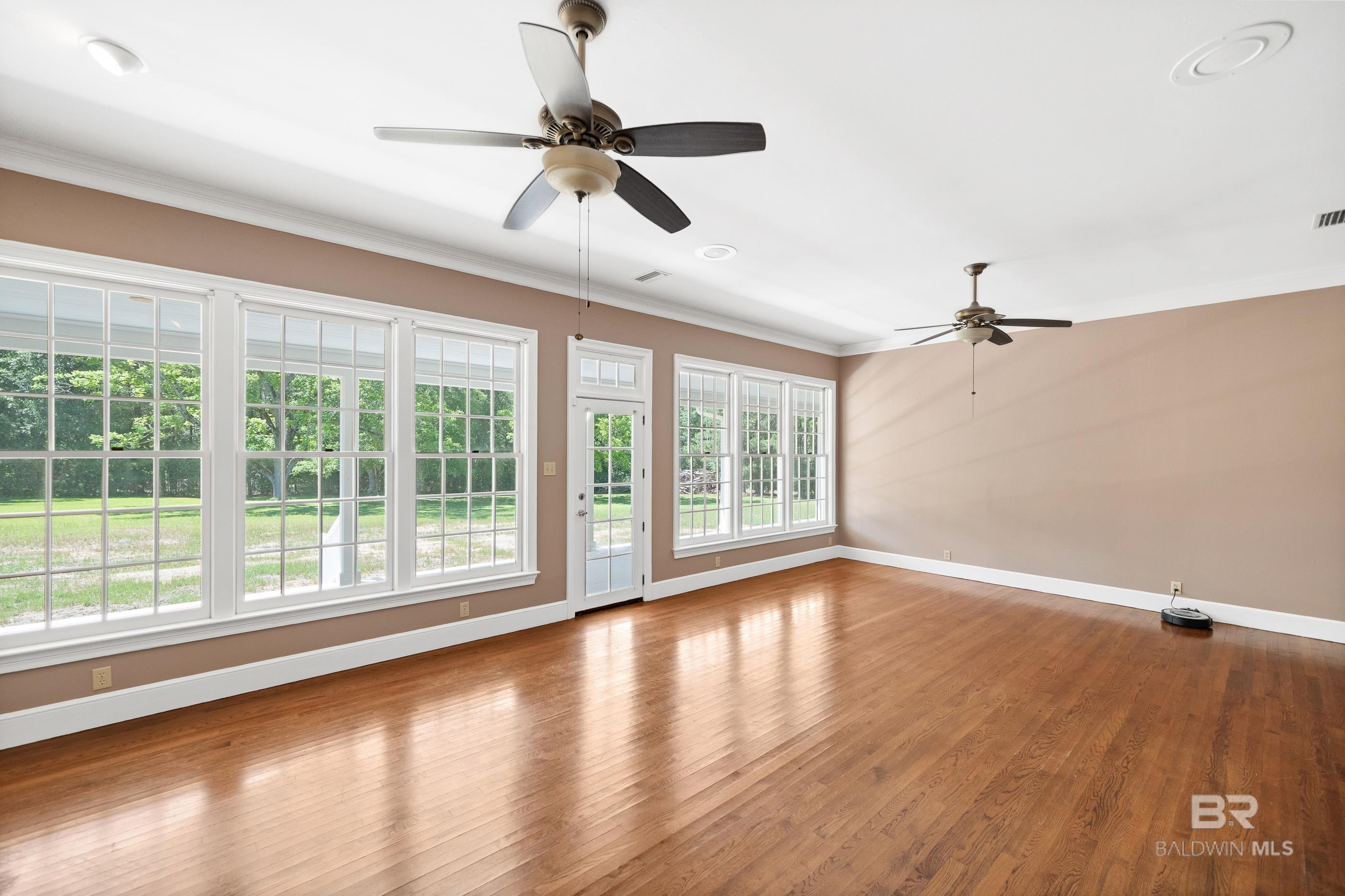 https://zimg.paragon.ice.com/ParagonImages/Property/PG/BCAR/396134/8/0/0/e11a2be91663497b239396b9c8486096/7/dfb3cff1a7edbc8d3dd278888d0749ad/396134-fb77b0ff-ce15-4a61-b3c6-8afb6b6b91b5.JPG