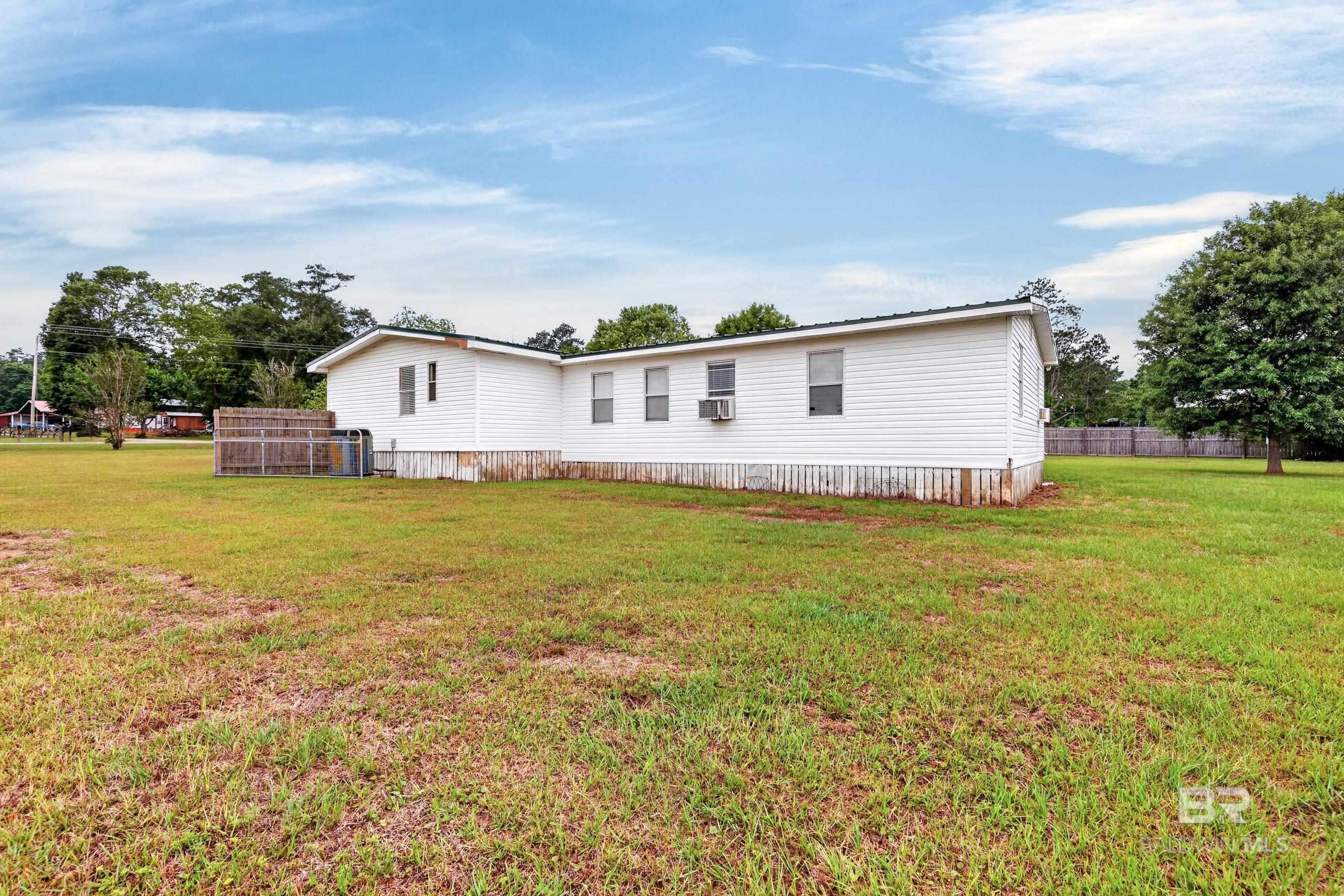 https://zimg.paragon.ice.com/ParagonImages/Property/PG/BCAR/396137/10/0/0/001716d7e2bd30689109ff4d015fe058/7/00ae9acc52bdf228baa97ede553d3a00/396137-5f1de8c5-0447-4c1d-a5e9-8dc8f78d48da.JPG