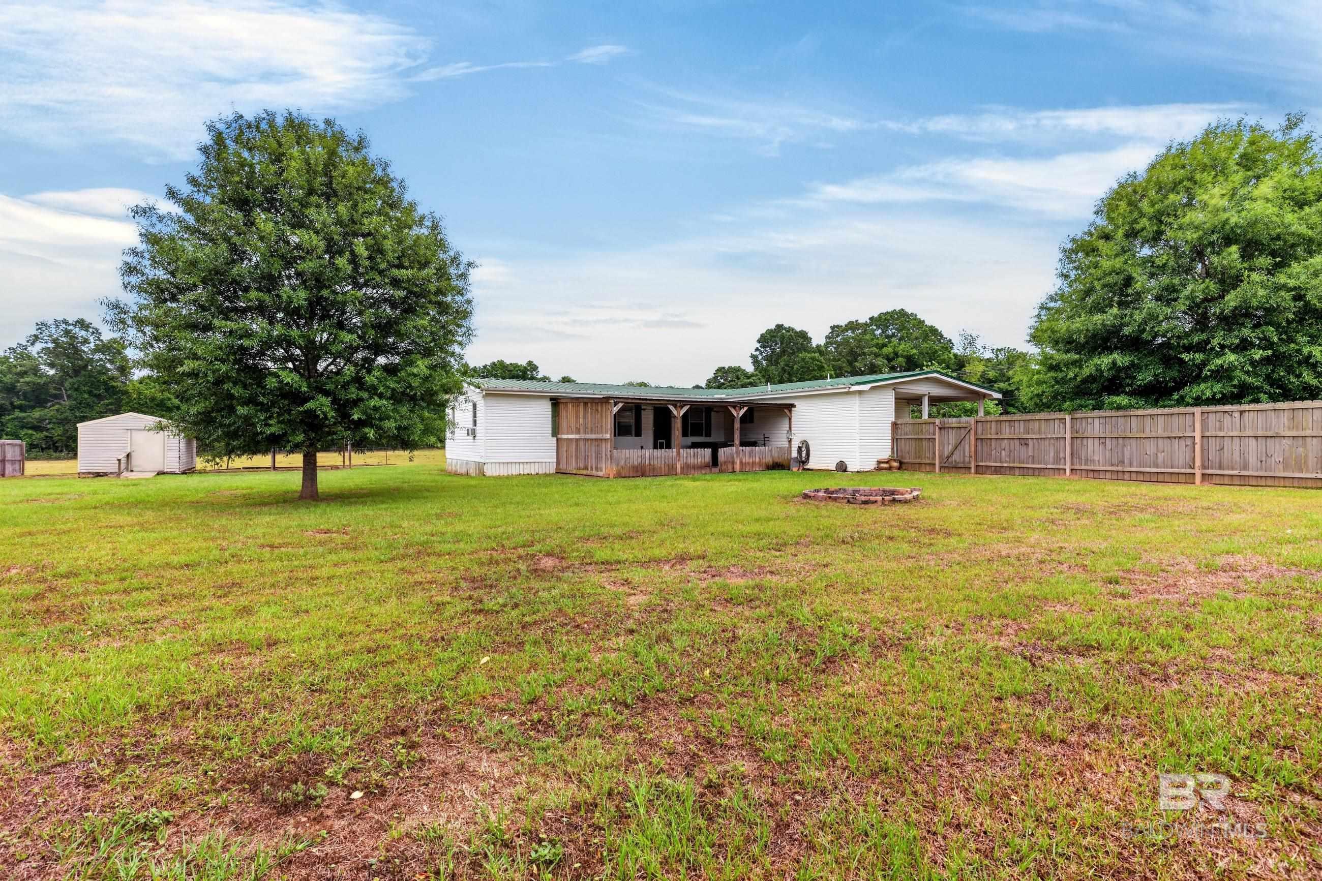 https://zimg.paragon.ice.com/ParagonImages/Property/PG/BCAR/396137/17/0/0/23662a85d282c3c5172aebf4d77dc2d6/7/00ae9acc52bdf228baa97ede553d3a00/396137-0ab7c408-1b14-48a1-88e3-912a7905391c.JPG