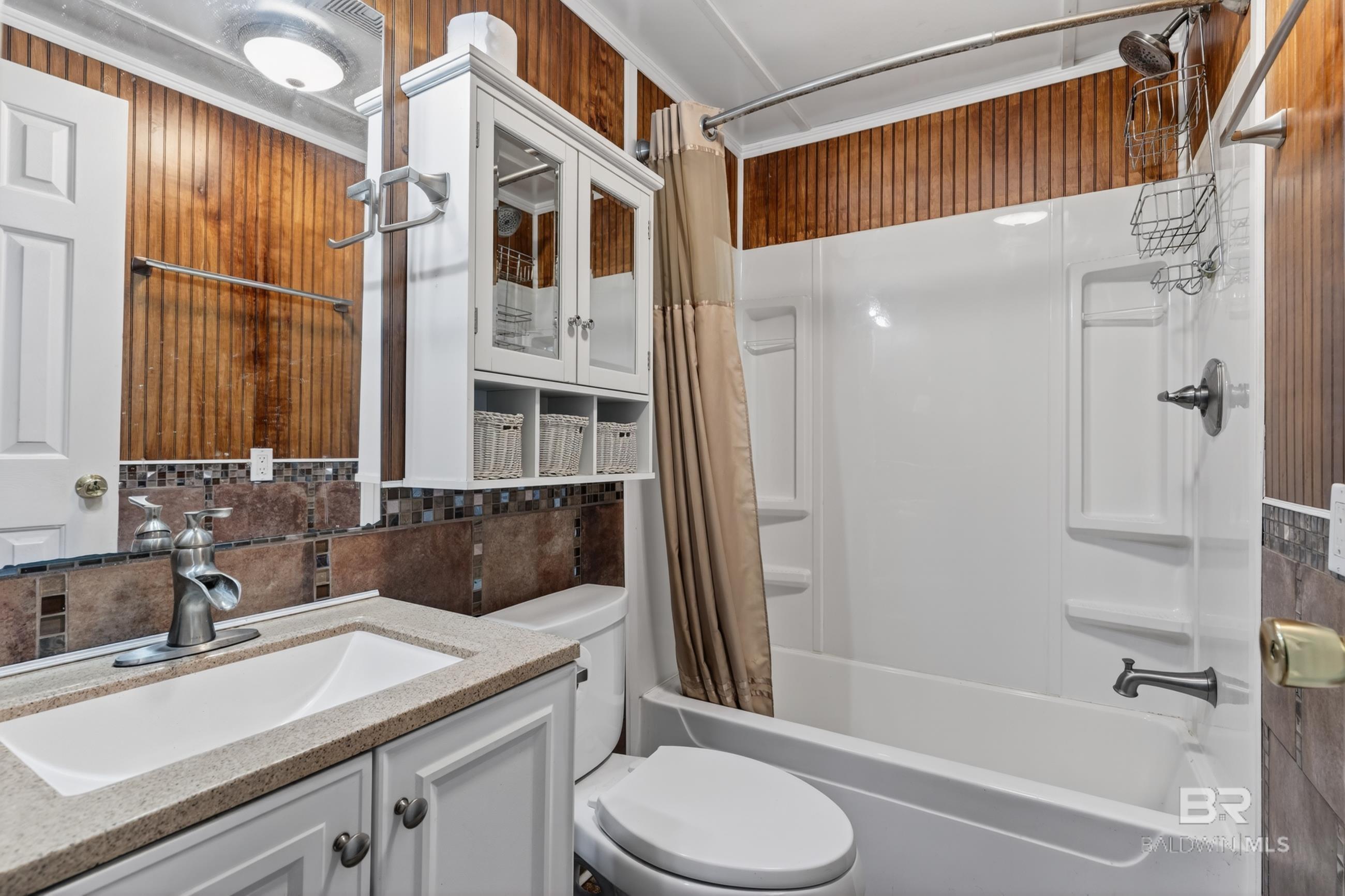 https://zimg.paragon.ice.com/ParagonImages/Property/PG/BCAR/396137/49/0/0/4a91f3af32df765a555ccbbabb9a0cb5/7/00ae9acc52bdf228baa97ede553d3a00/396137-d2f2183e-9c3a-4000-9406-f1c50dfe6444.JPG
