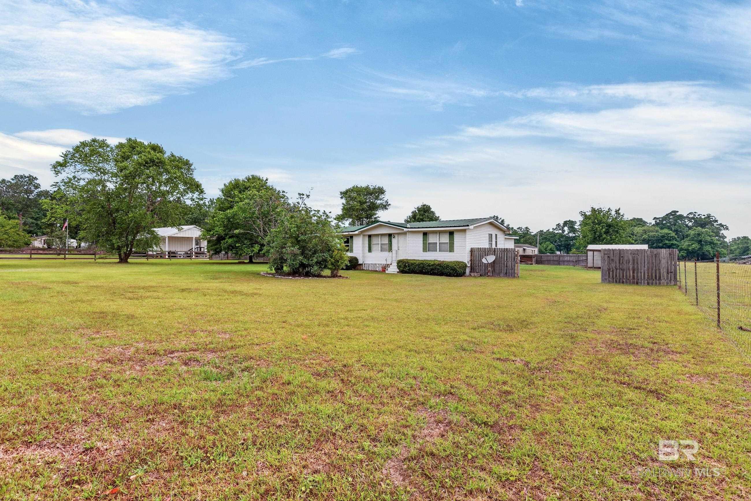 https://zimg.paragon.ice.com/ParagonImages/Property/PG/BCAR/396137/5/0/0/e8619cbbca35ddf13d45631f2c5138ad/7/00ae9acc52bdf228baa97ede553d3a00/396137-fde54cf2-de13-41b4-84f0-4cbd2b84faa3.JPG
