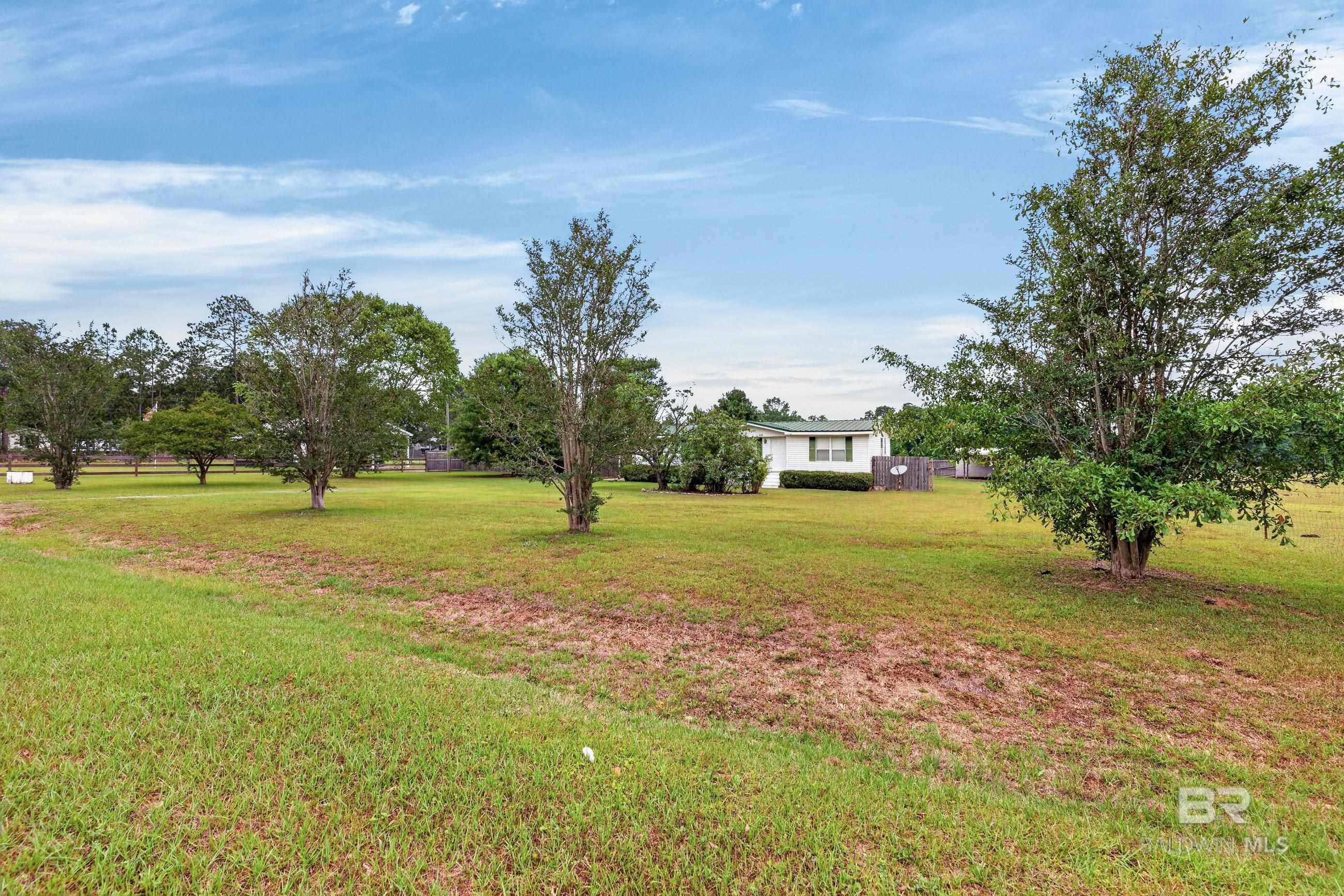 https://zimg.paragon.ice.com/ParagonImages/Property/PG/BCAR/396137/8/0/0/76786d3bf7db9a87ed5abd8585a27472/7/00ae9acc52bdf228baa97ede553d3a00/396137-78ab7035-a222-4f6f-a960-5de4e0b02954.JPG