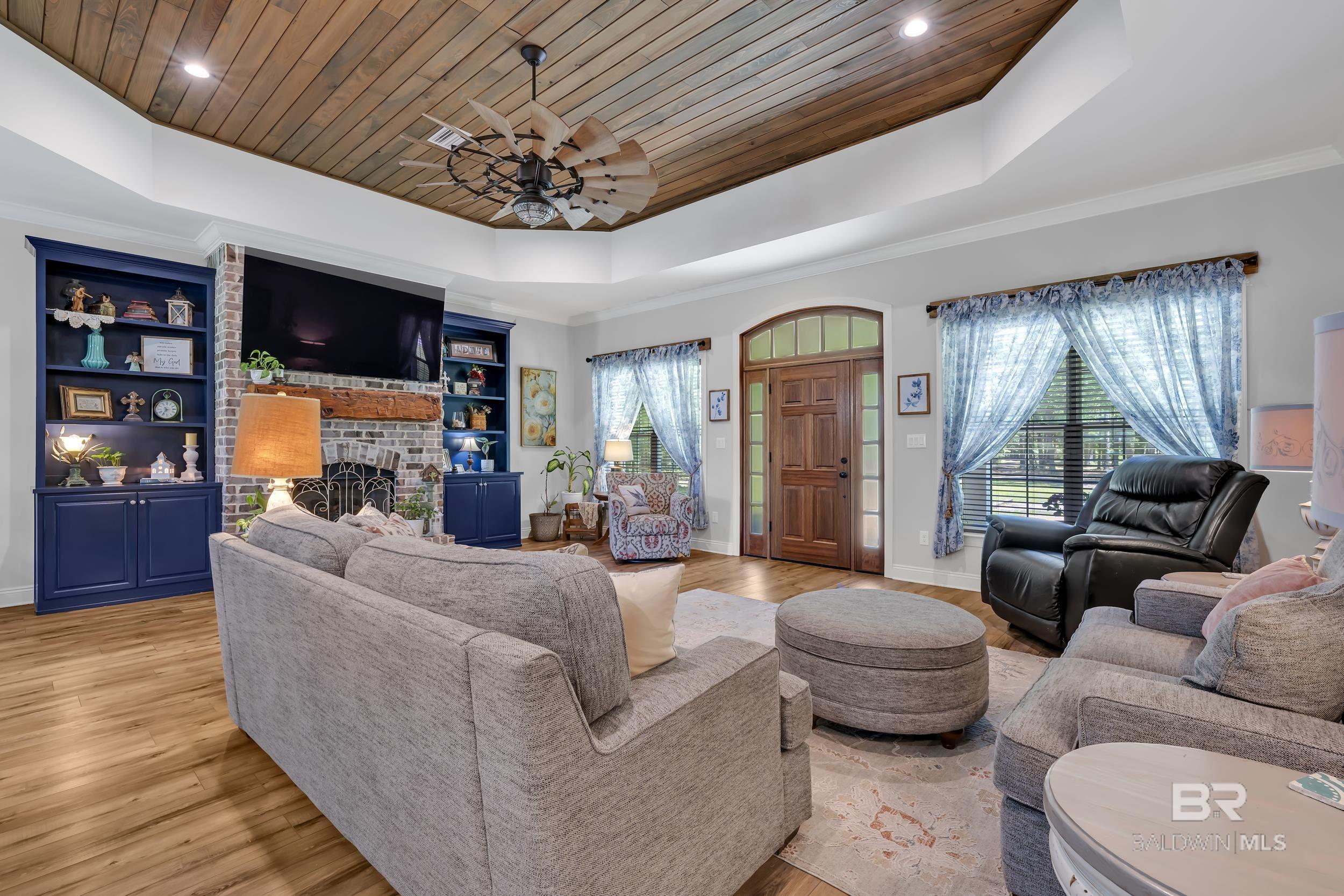 https://zimg.paragon.ice.com/ParagonImages/Property/PG/BCAR/396138/25/0/0/b2eda7a2fe1f5ddfa6644f21203c1fce/7/4f142fec323316dd62b485141e2b9e36/396138-478f04be-bfbf-48e2-ab35-e952eb802426.JPG