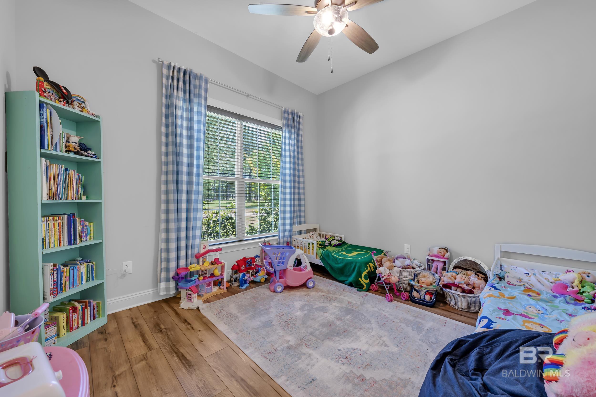 https://zimg.paragon.ice.com/ParagonImages/Property/PG/BCAR/396138/43/0/0/00581f82045a3e70776b625fa7024e08/7/4f142fec323316dd62b485141e2b9e36/396138-b5cf7868-8767-43b3-b340-71506c6bc71b.JPG