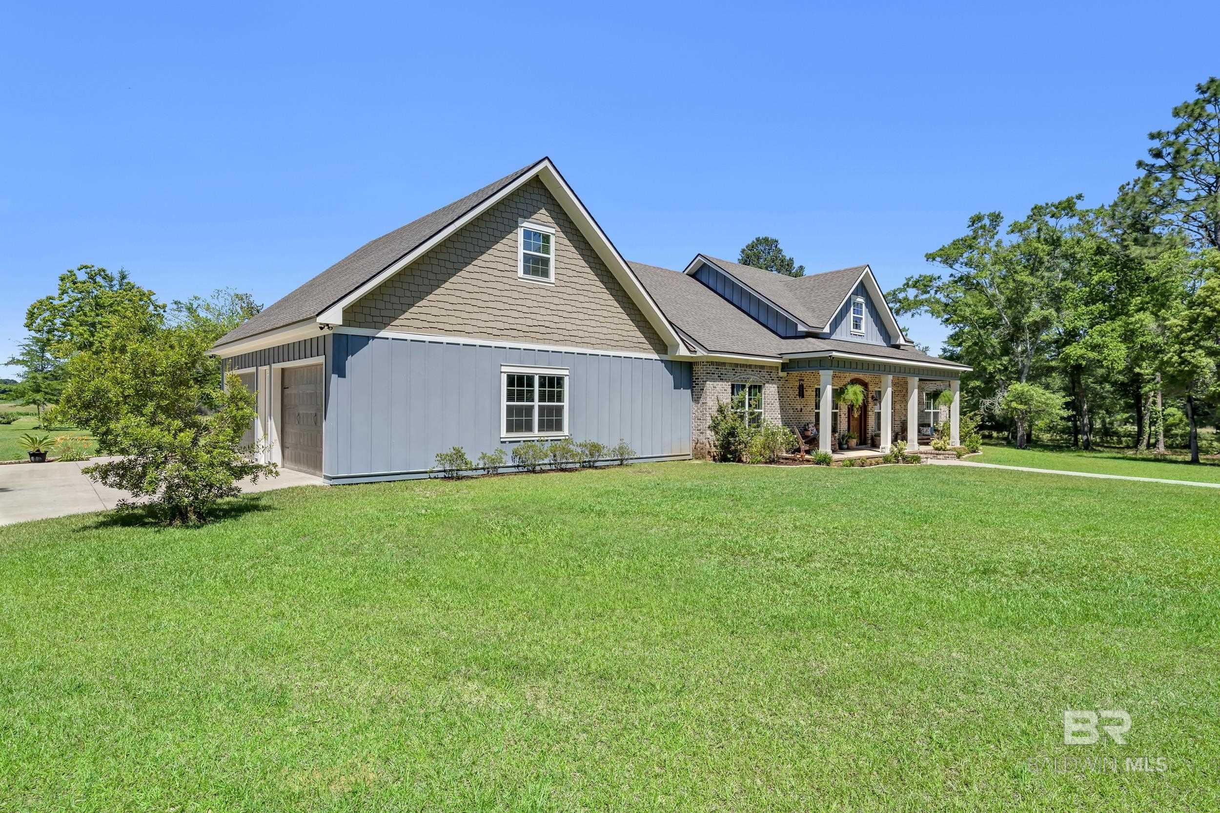 https://zimg.paragon.ice.com/ParagonImages/Property/PG/BCAR/396138/6/0/0/a5ff3b8e6b19fa6d8a68fd2242db6603/7/4f142fec323316dd62b485141e2b9e36/396138-fc81ac46-7040-4aff-8595-20a7ad614dbc.JPG