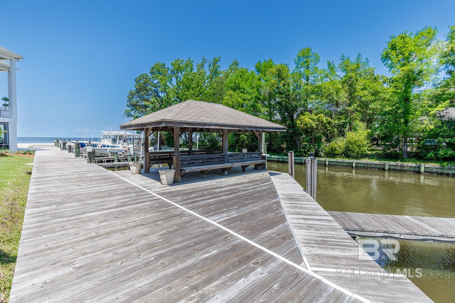 396145 | Photo 33