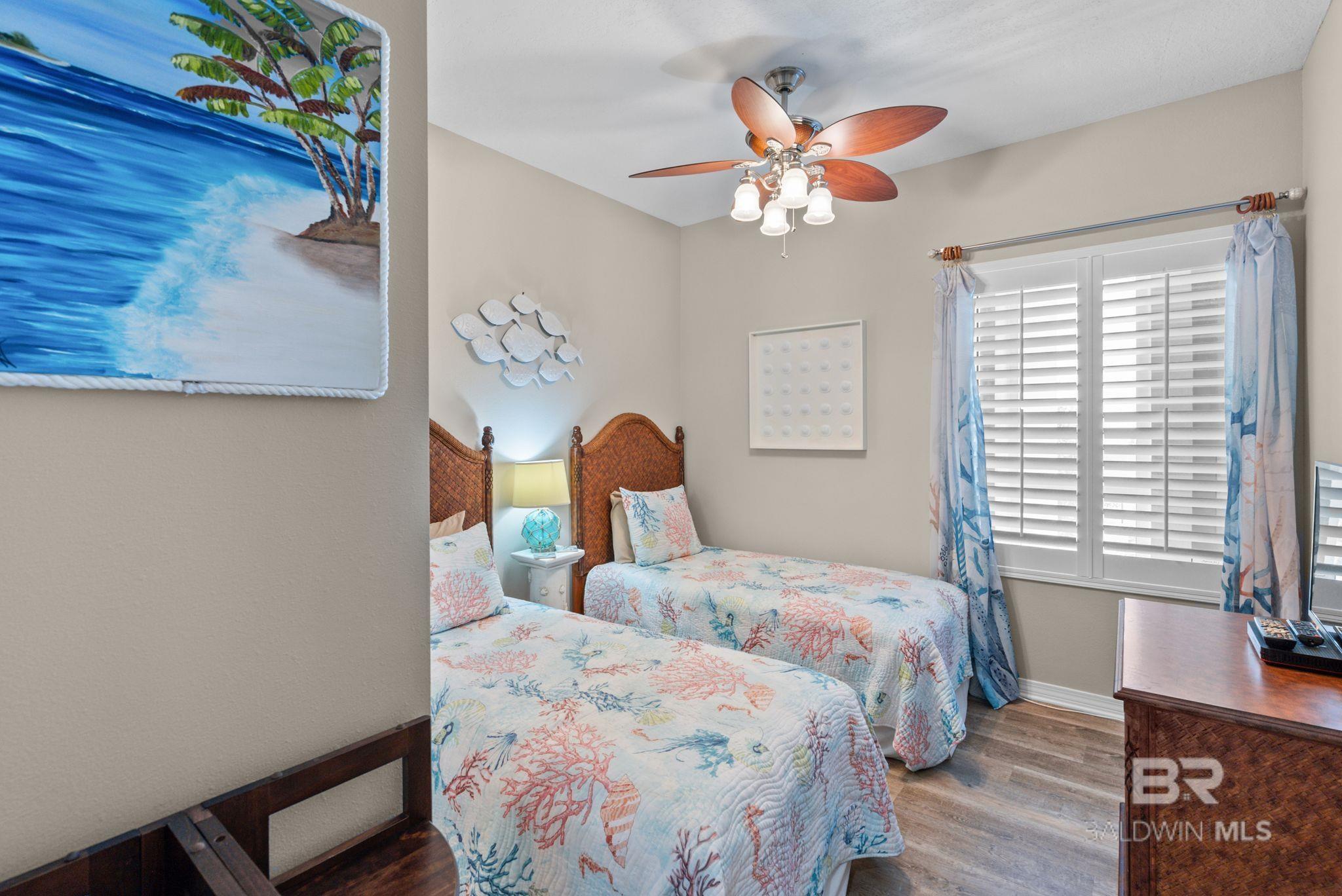 https://zimg.paragon.ice.com/ParagonImages/Property/PG/BCAR/396151/32/0/0/54c20f6d7f4ee0af0995e9a784675c3e/7/9b64df5b0f554de7e49e6fa5e9b3febe/396151-a673adcb-74e4-4e9b-bab8-adbc88cd4acc.JPG