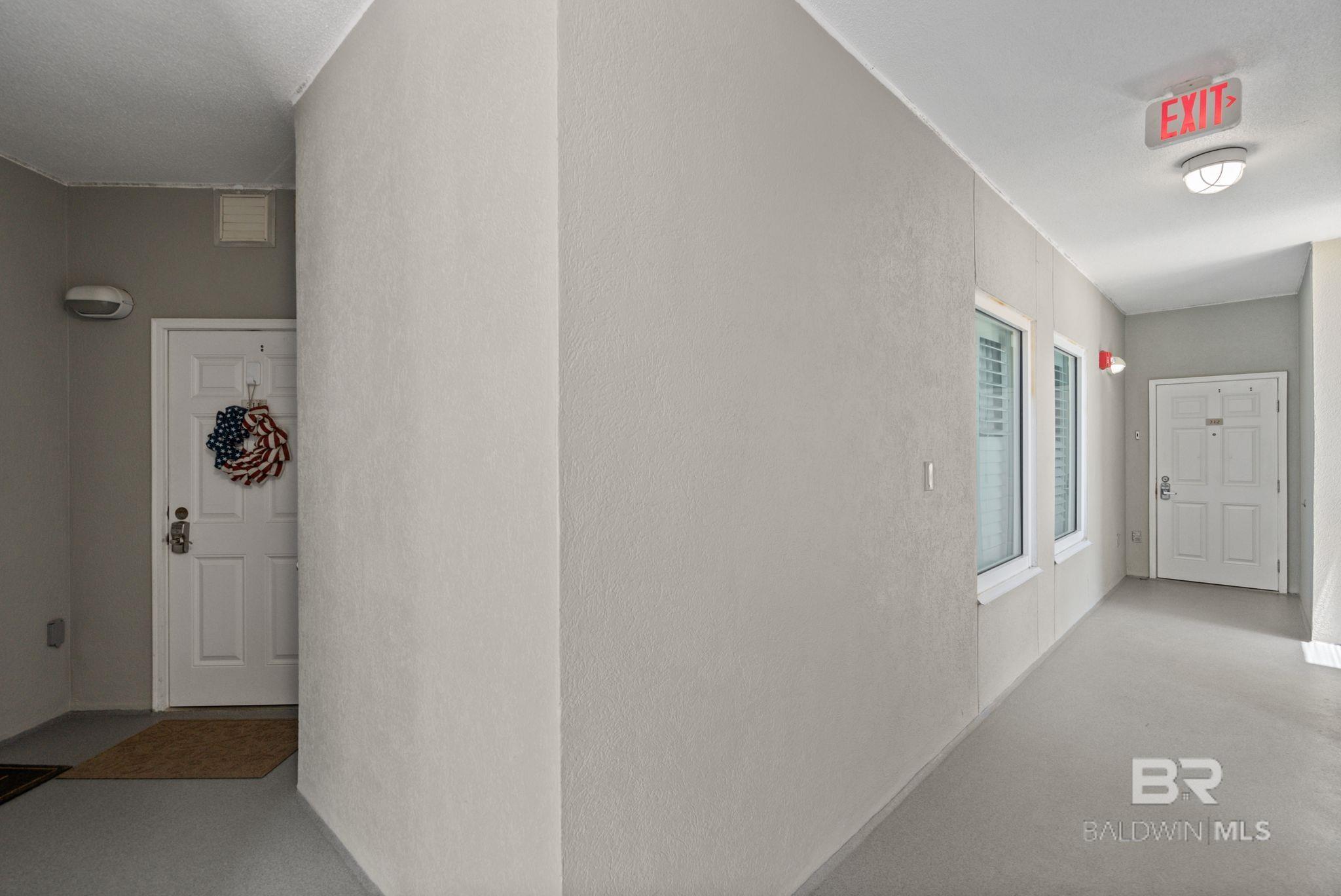 https://zimg.paragon.ice.com/ParagonImages/Property/PG/BCAR/396151/40/0/0/d5edfdd83de219feee61d7ef1721e22f/7/9b64df5b0f554de7e49e6fa5e9b3febe/396151-957990b0-a520-4ae3-8449-735c8c2b7a2d.JPG