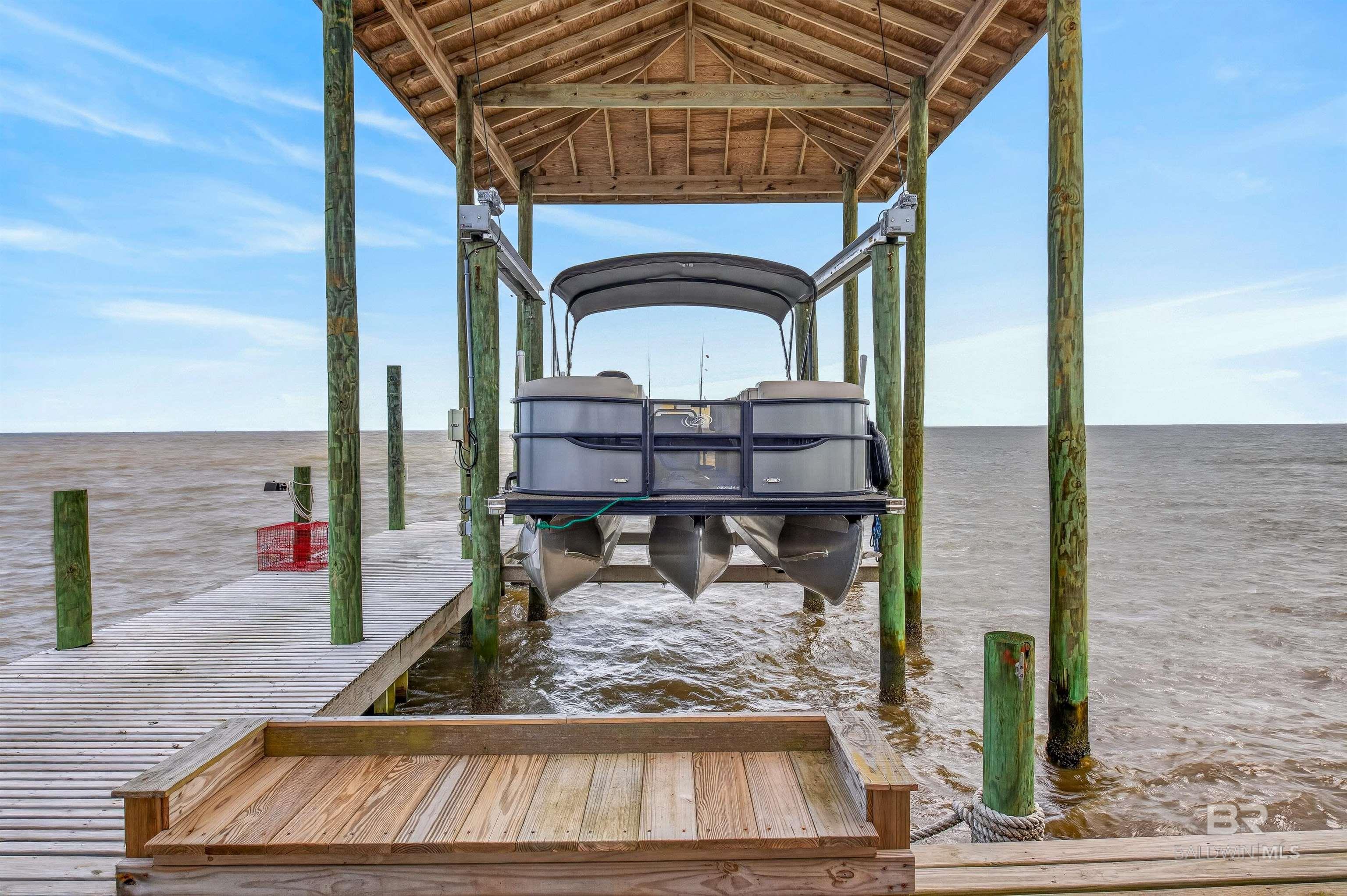 https://zimg.paragon.ice.com/ParagonImages/Property/PG/BCAR/396153/15/0/0/32bf34de2f08822d56dbacfefb9b053c/7/5d2a1464b8137458abbb0c3def3e37ff/396153-3d0a64b4-7b4b-4d15-a85b-25e730102ba6.JPG