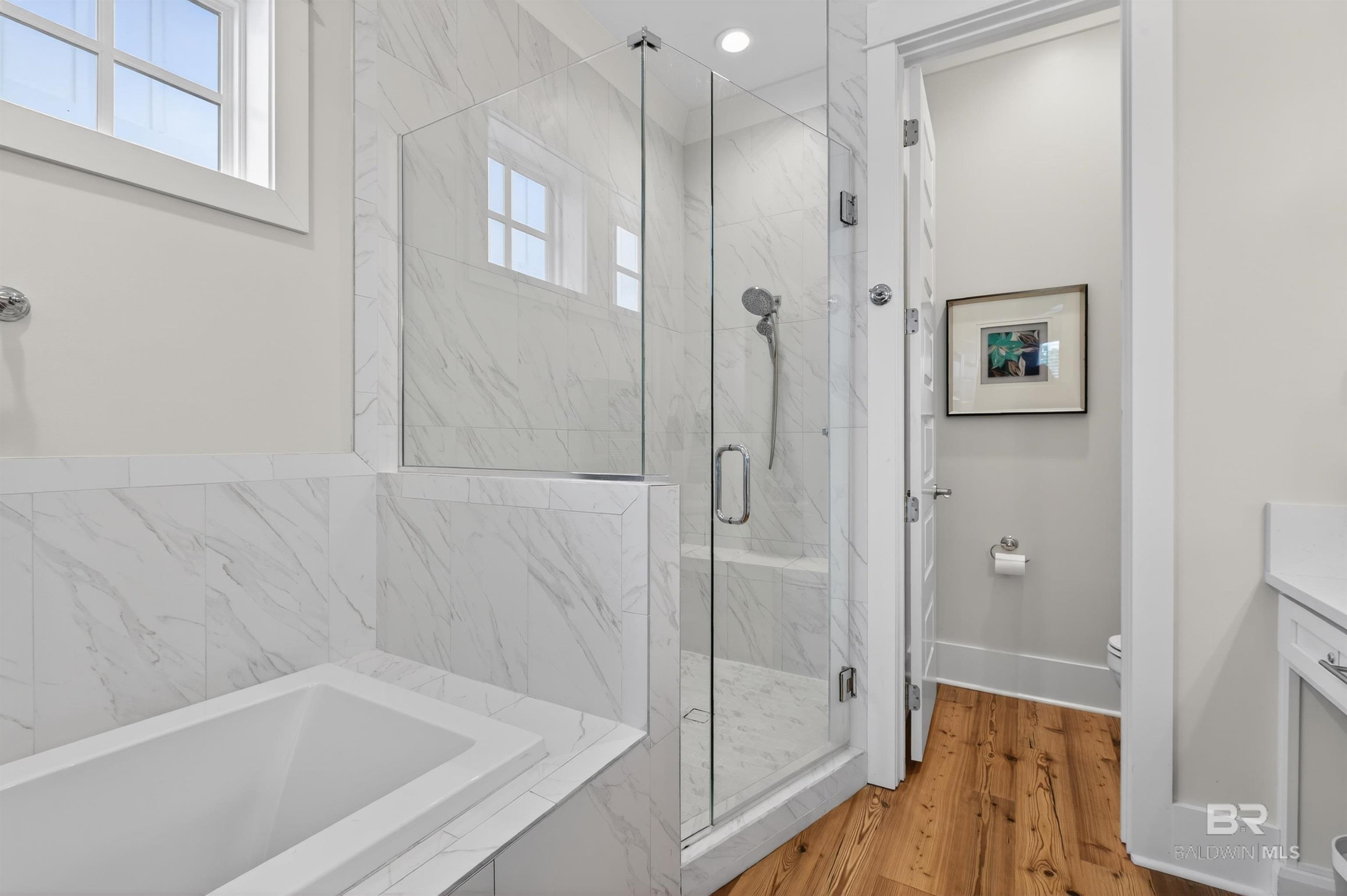 https://zimg.paragon.ice.com/ParagonImages/Property/PG/BCAR/396153/37/0/0/159e397b8c54b84a4da5c9ae93447a4e/7/5d2a1464b8137458abbb0c3def3e37ff/396153-0603eb79-05f2-464e-b7c0-918a283a2d6d.JPG