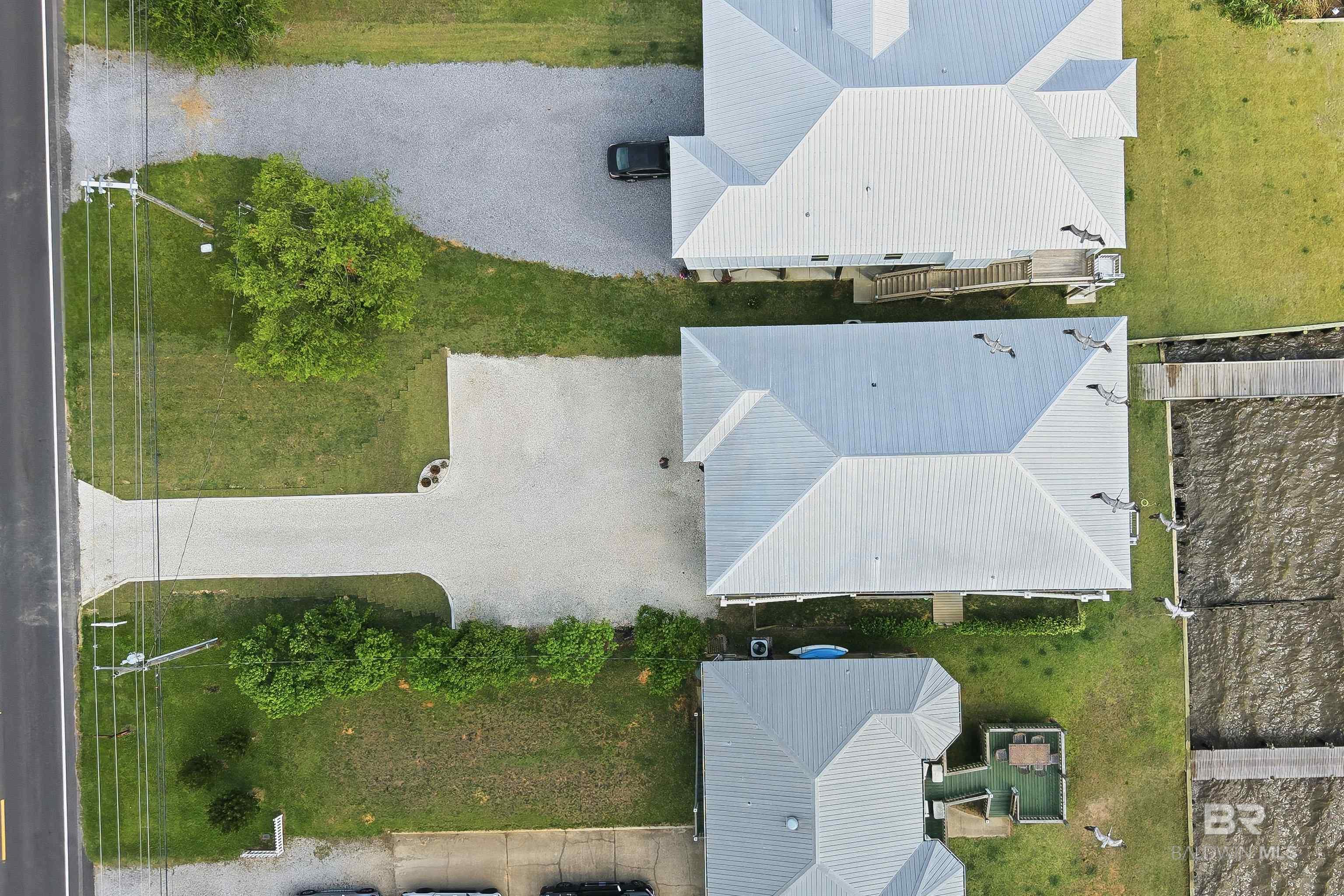 https://zimg.paragon.ice.com/ParagonImages/Property/PG/BCAR/396153/62/0/0/4a0e5b913dec29268b3b4b031546e0ed/7/5d2a1464b8137458abbb0c3def3e37ff/396153-662d6a23-3b89-45db-a05e-c8d95439fafa.JPG