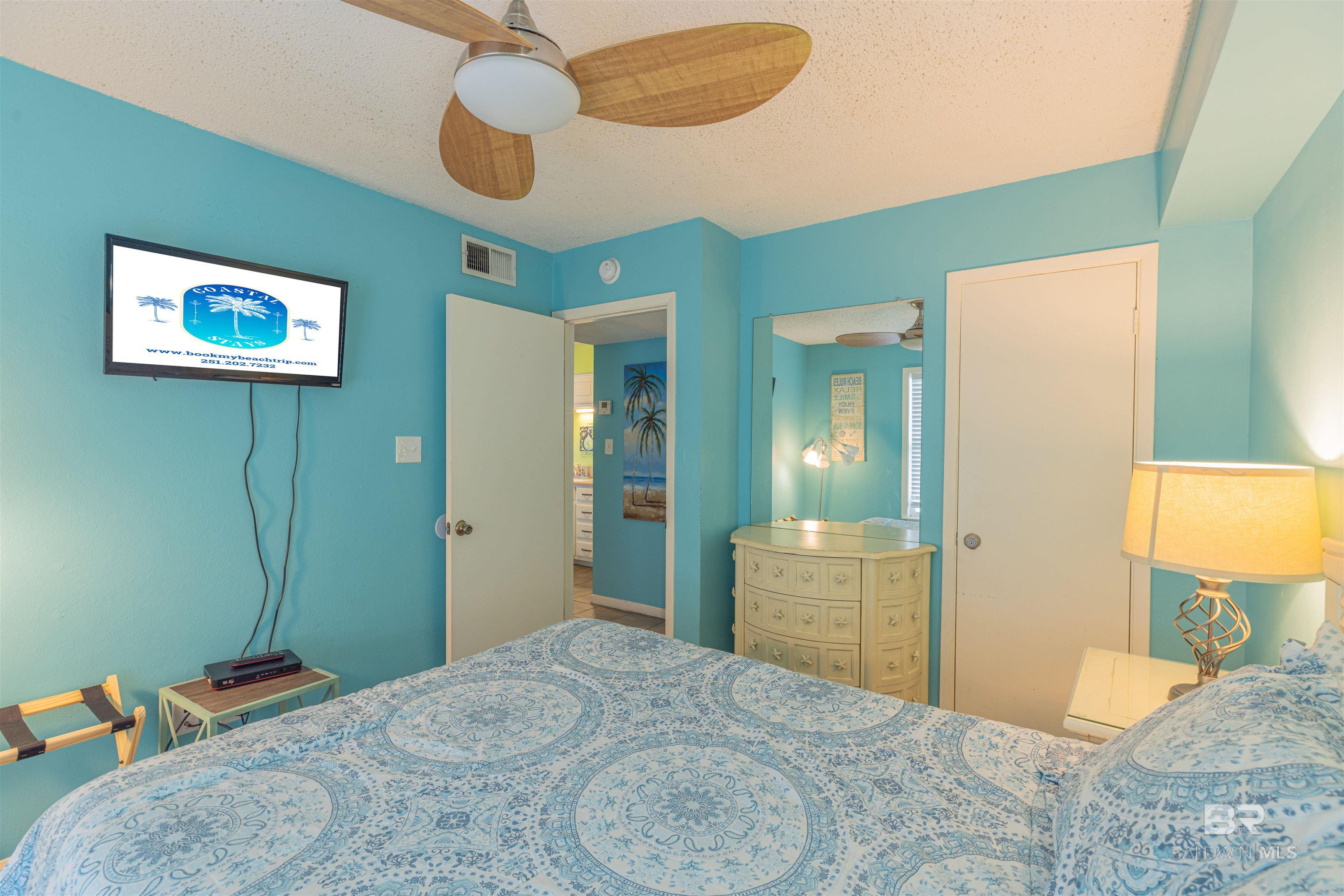 1129 W Beach Boulevard UNIT 206, Gulf Shores, AL, 36542