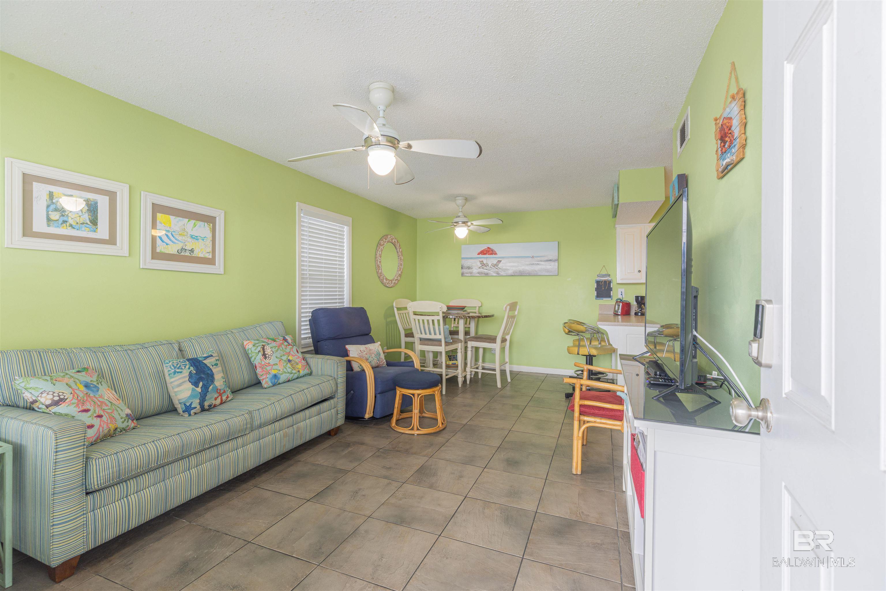 1129 W Beach Boulevard UNIT 206, Gulf Shores, AL, 36542