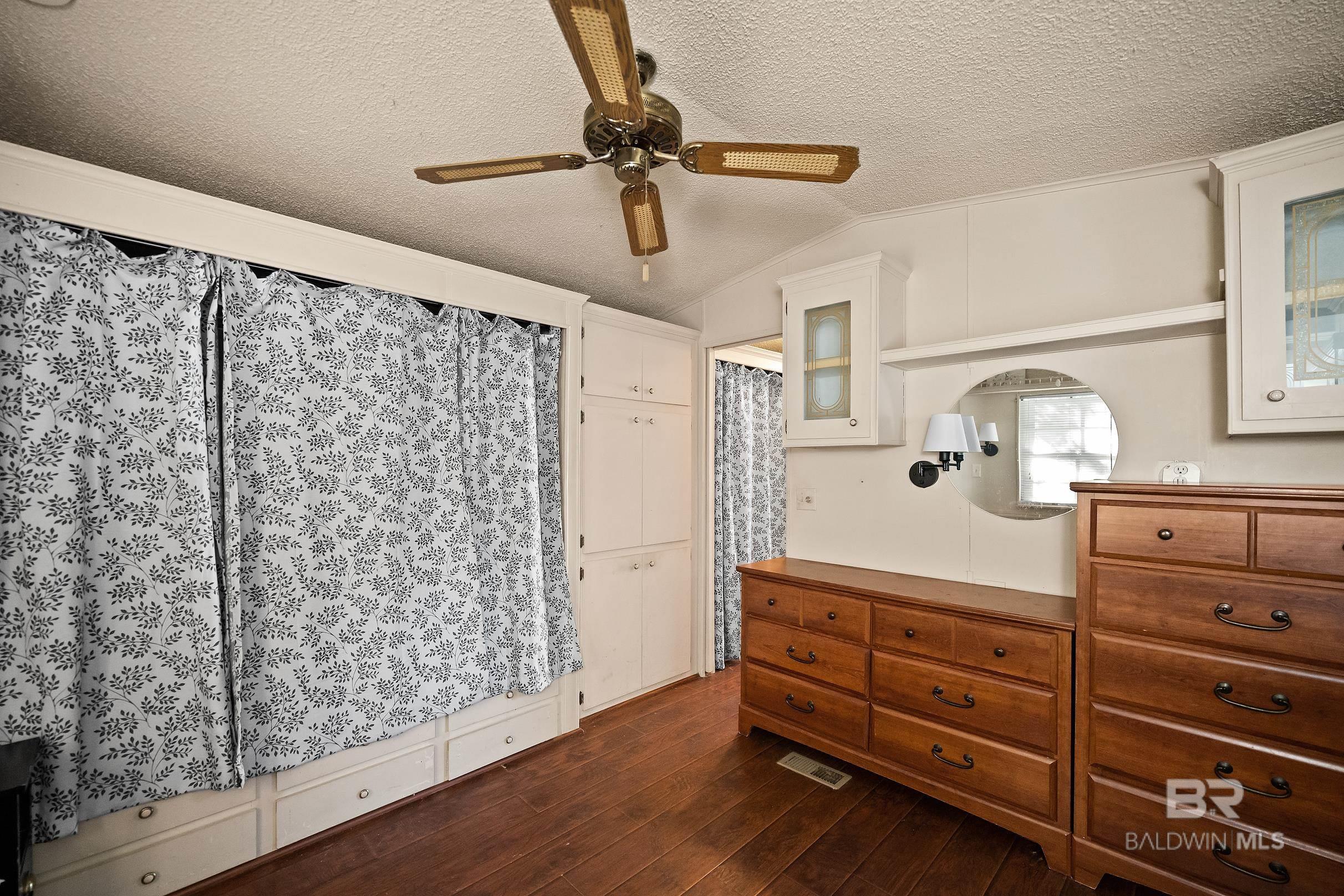 277 Buena Vista Circle UNIT A, Lillian, AL, 36549