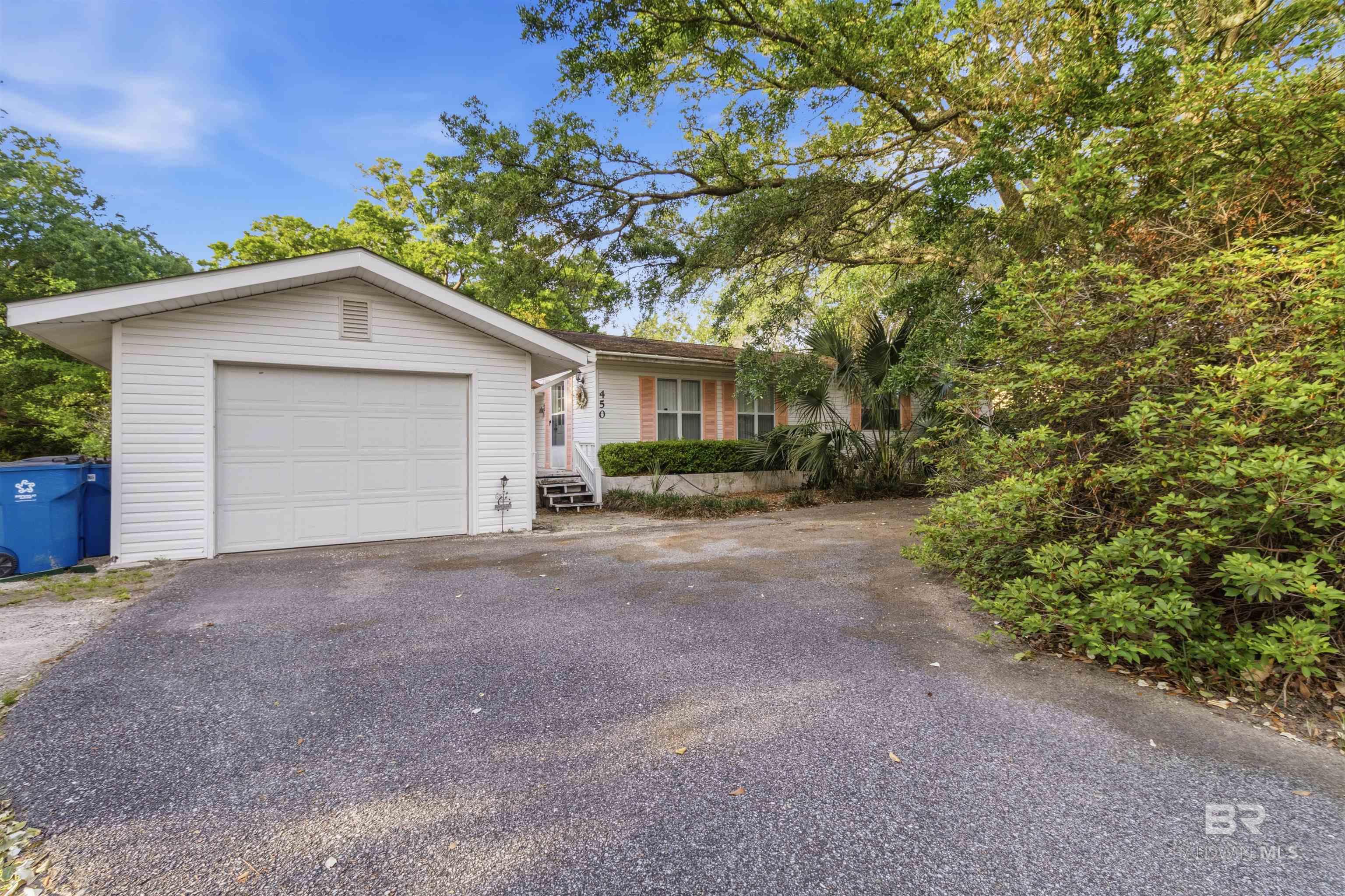 https://zimg.paragon.ice.com/ParagonImages/Property/PG/BCAR/396181/20/0/0/990acf6e8fb0ecef045ae5e83092223d/7/780d2de60f97613d5a5c6b6006a34173/396181-7daf256f-1b5b-444a-a130-8dbb19fc87fa.JPG