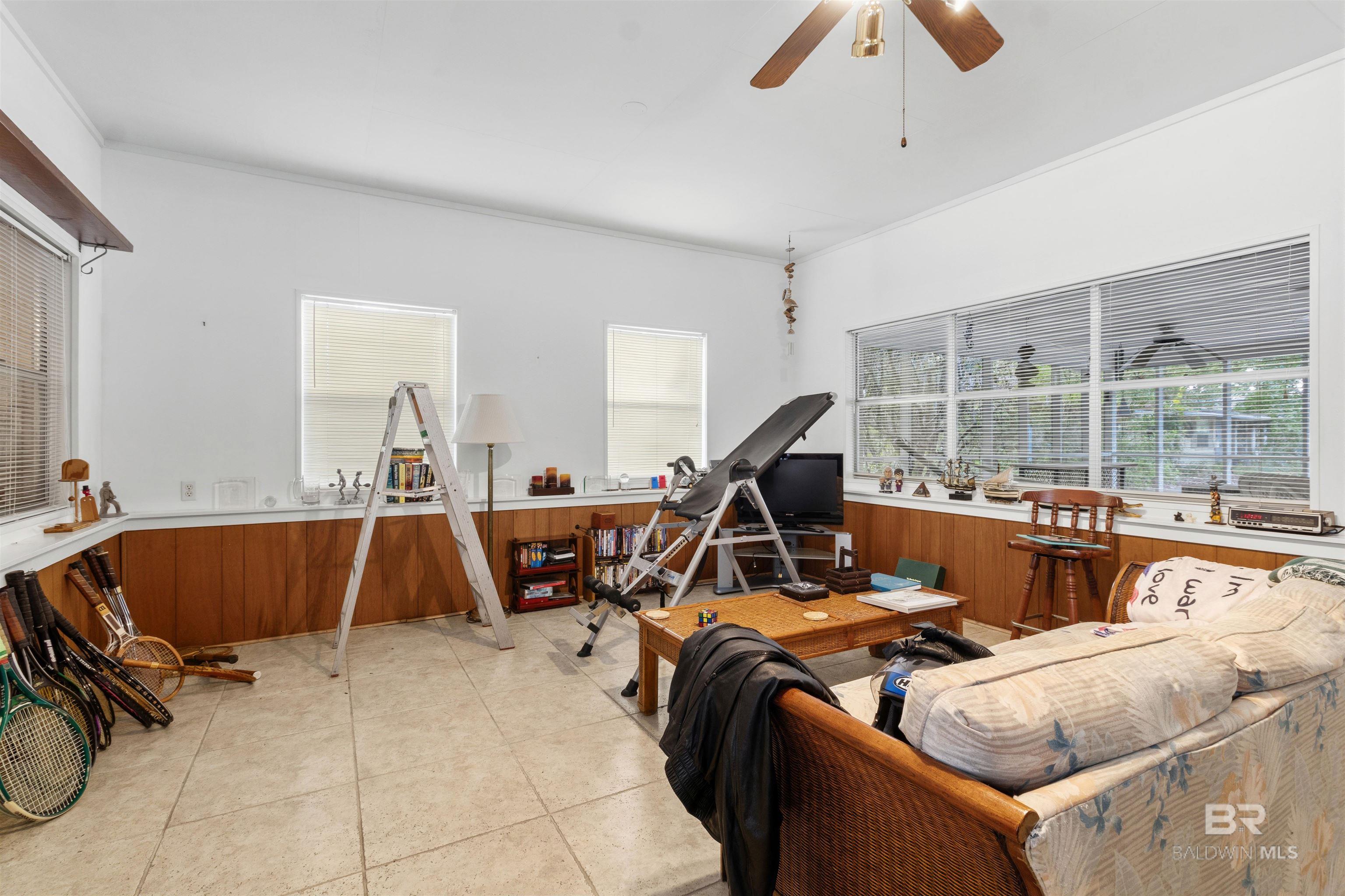 https://zimg.paragon.ice.com/ParagonImages/Property/PG/BCAR/396181/9/0/0/e9d91bcb3d9904ec43ef796930bd6378/7/780d2de60f97613d5a5c6b6006a34173/396181-94984d98-98b6-48d1-8373-8b2b612c416d.JPG