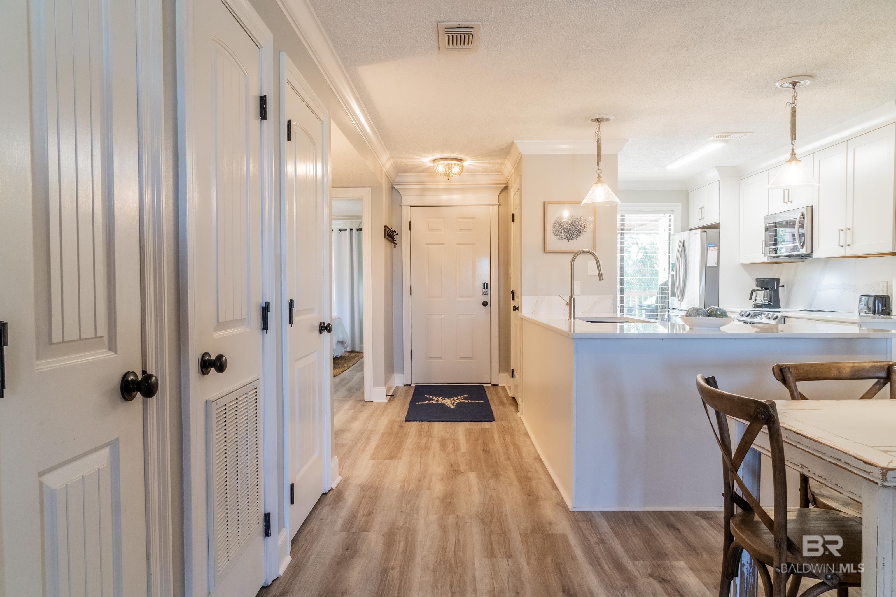 4615 PORT SIDE Lane UNIT 202, Gulf Shores, AL, 36542