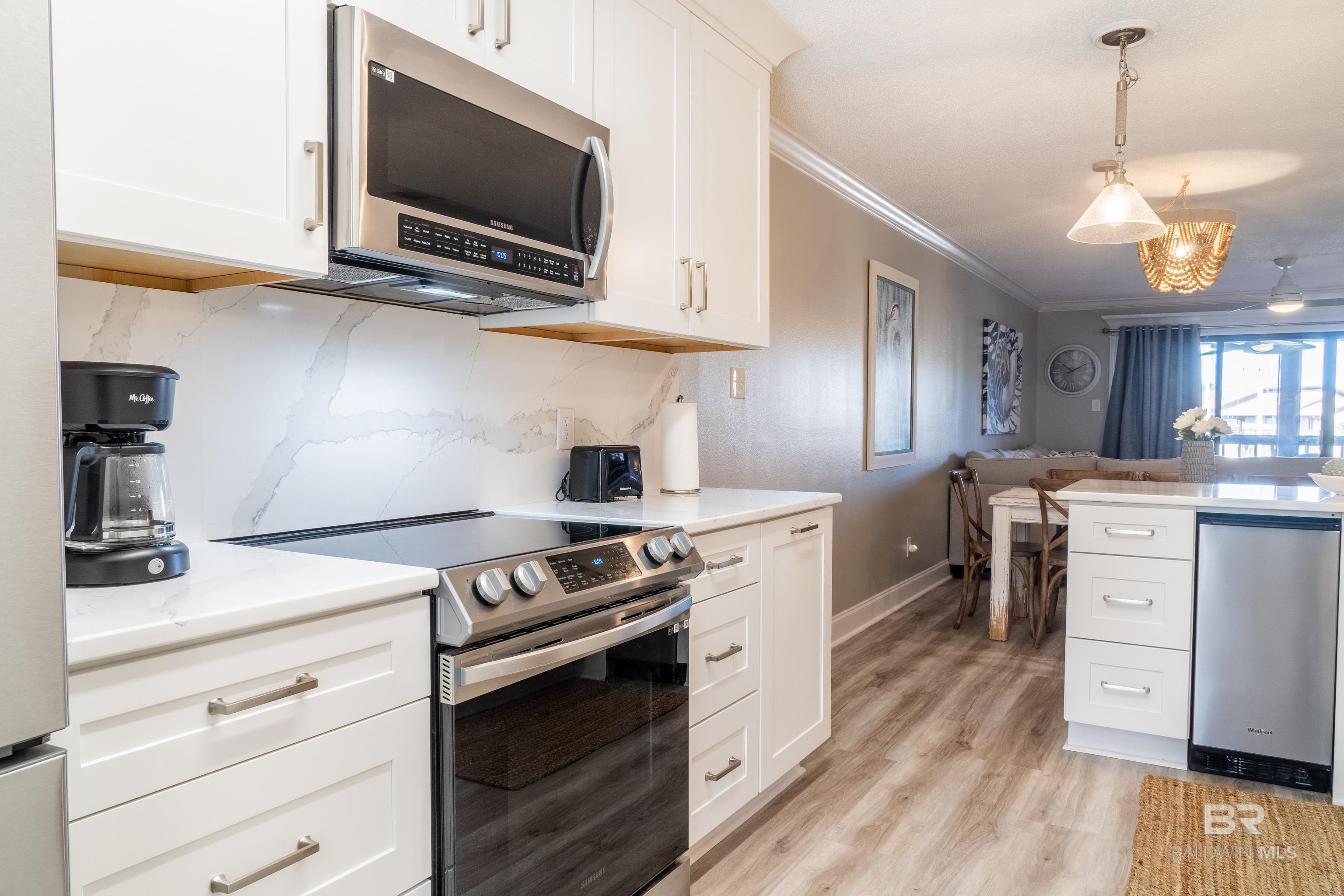 4615 PORT SIDE Lane UNIT 202, Gulf Shores, AL, 36542