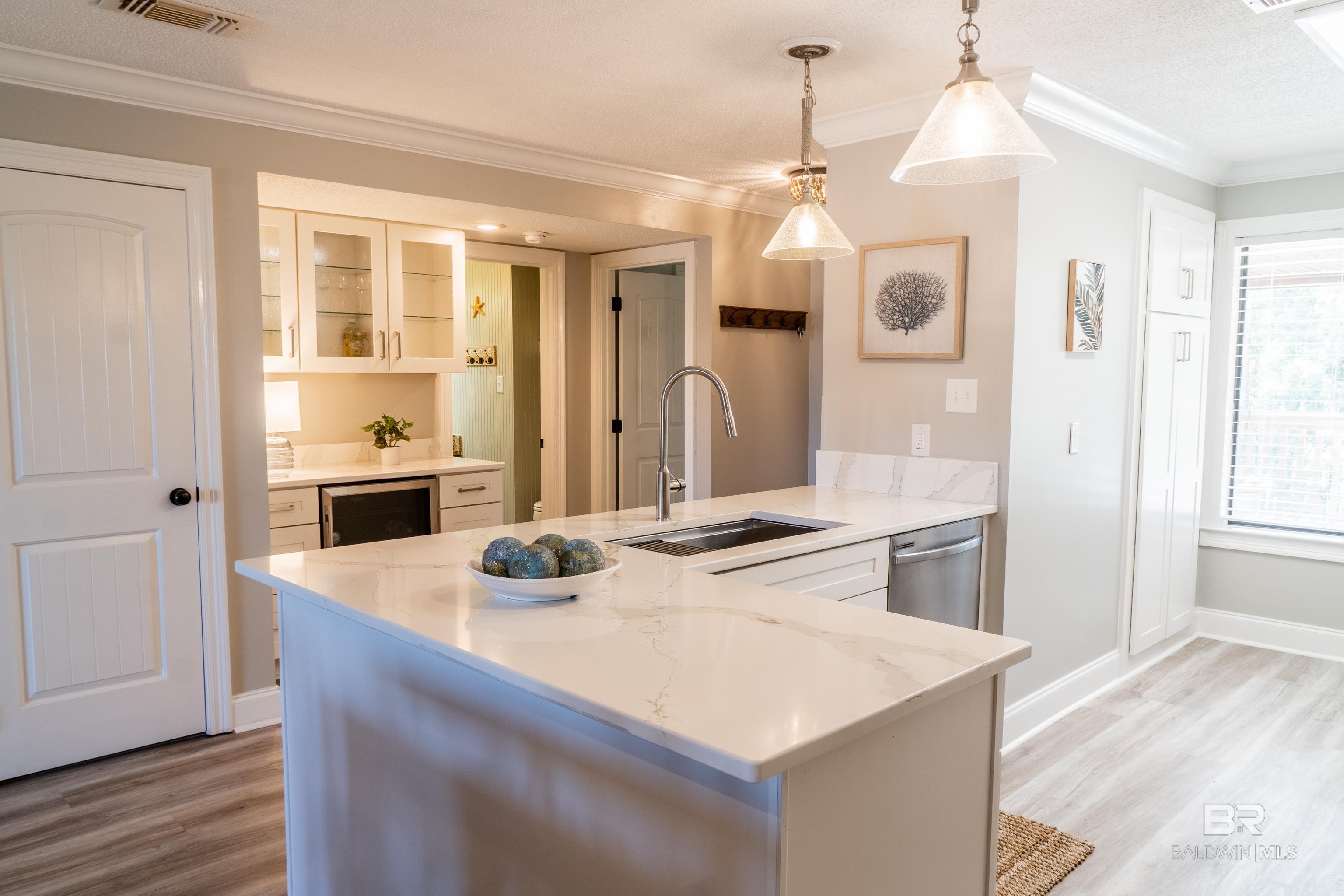 396183 | Photo 23