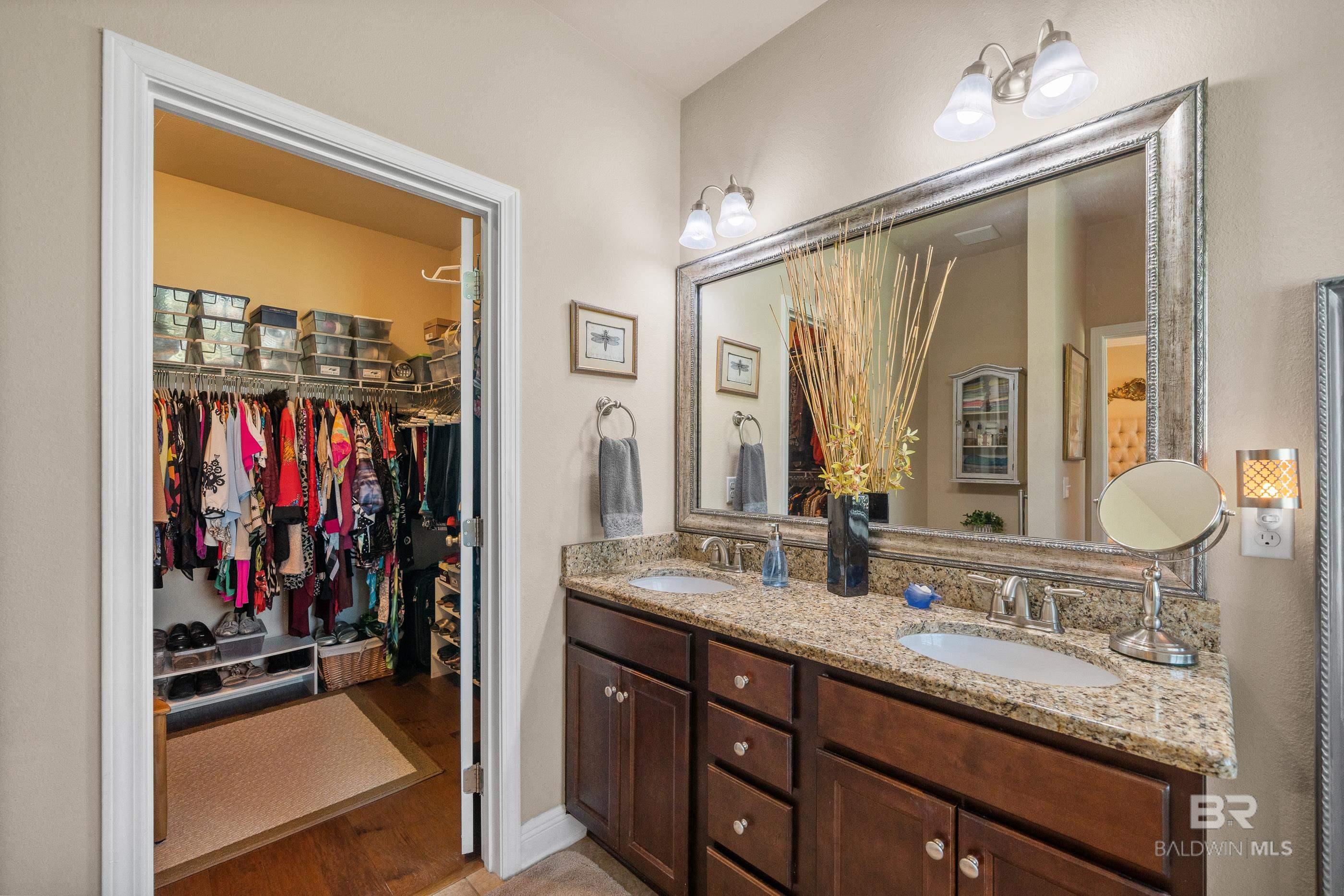 4268 Birkdale Street, Gulf Shores, AL, 36542