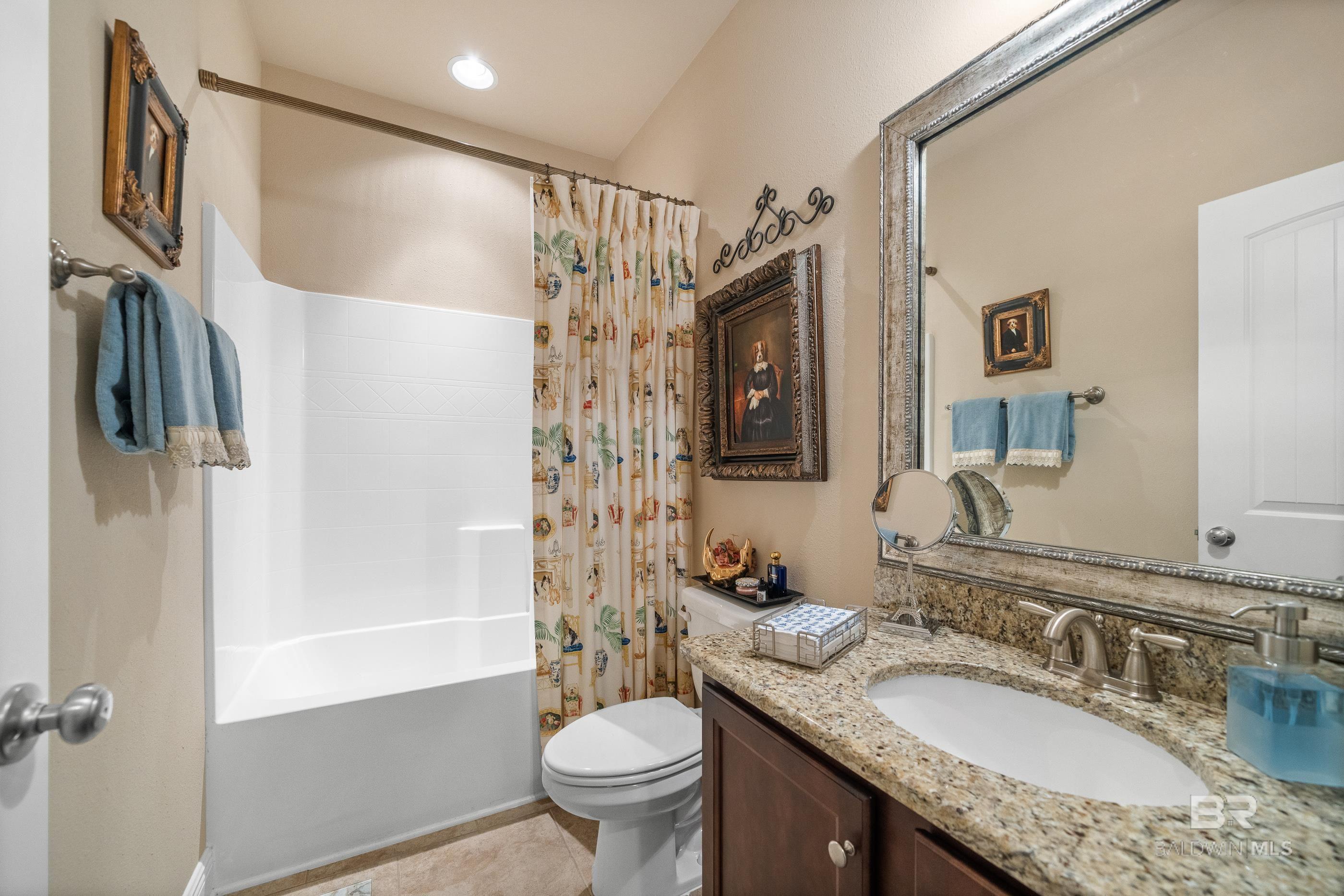 4268 Birkdale Street, Gulf Shores, AL, 36542