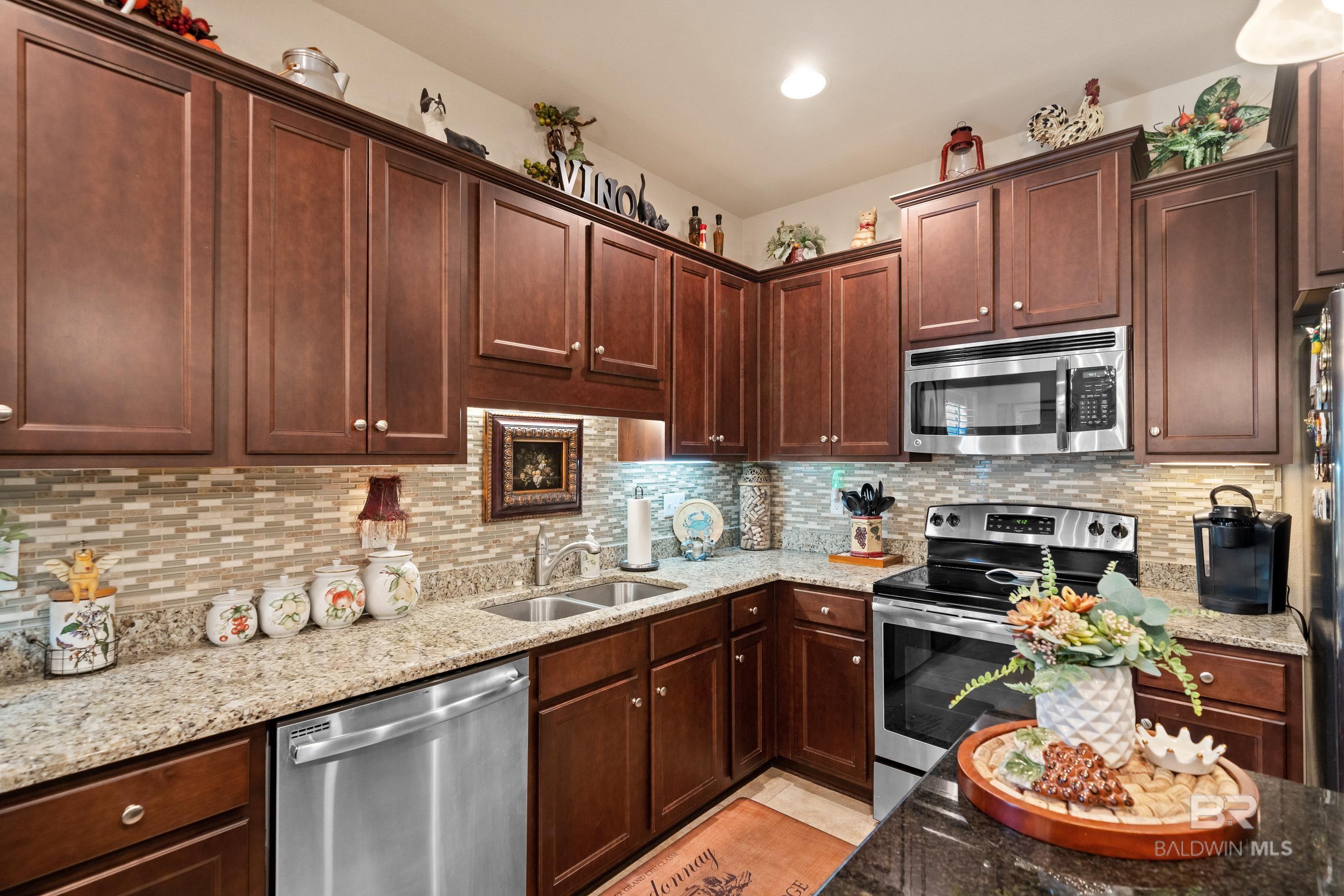 4268 Birkdale Street, Gulf Shores, AL, 36542