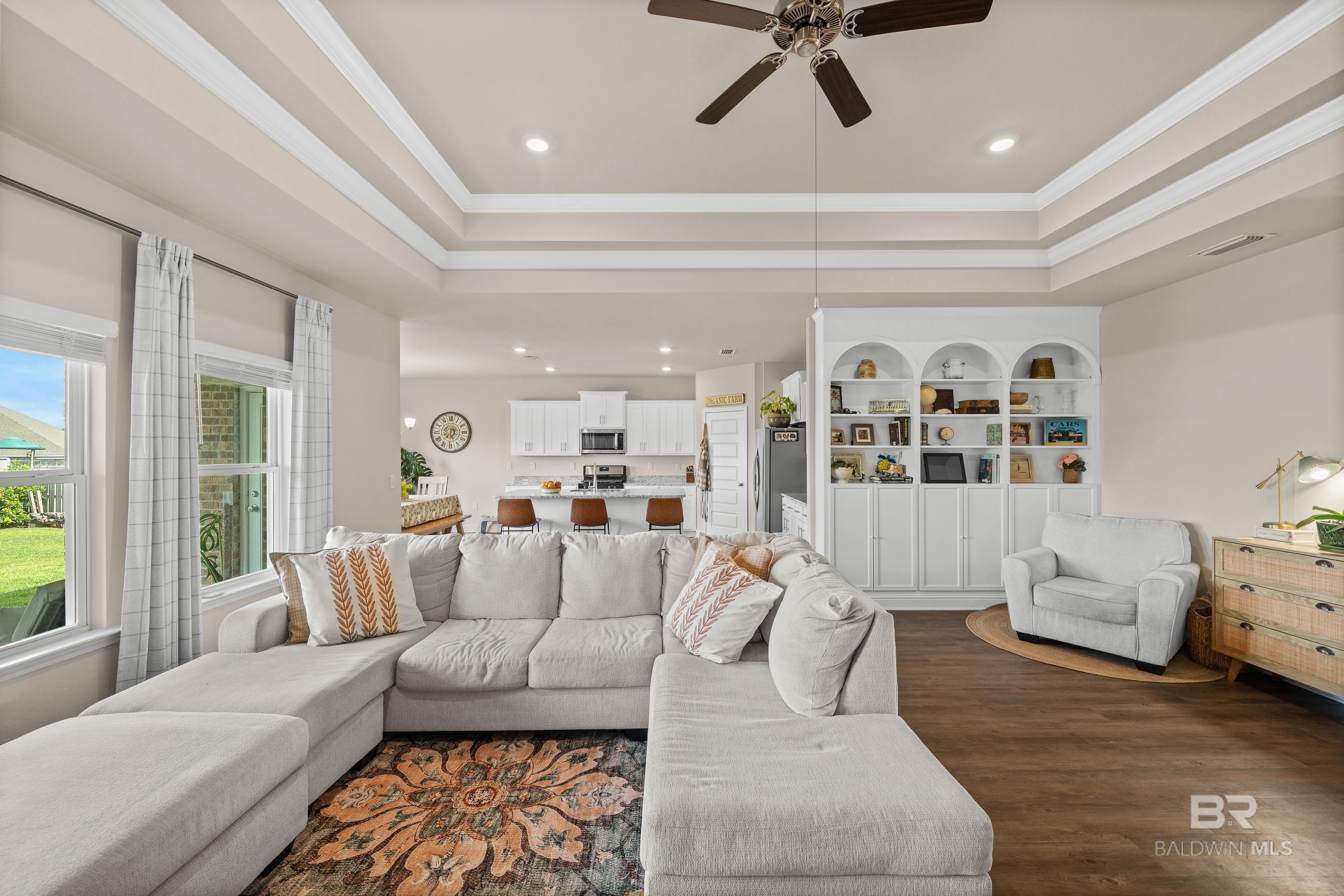 https://zimg.paragon.ice.com/ParagonImages/Property/PG/BCAR/396254/5/0/0/d6f73ed5f168ba4cfe8fc11899fbdadd/7/f91cc2201d6306c9c060c1e725ecdd25/396254-3c9991d6-4690-4ccf-94dd-afde0423b947.JPG